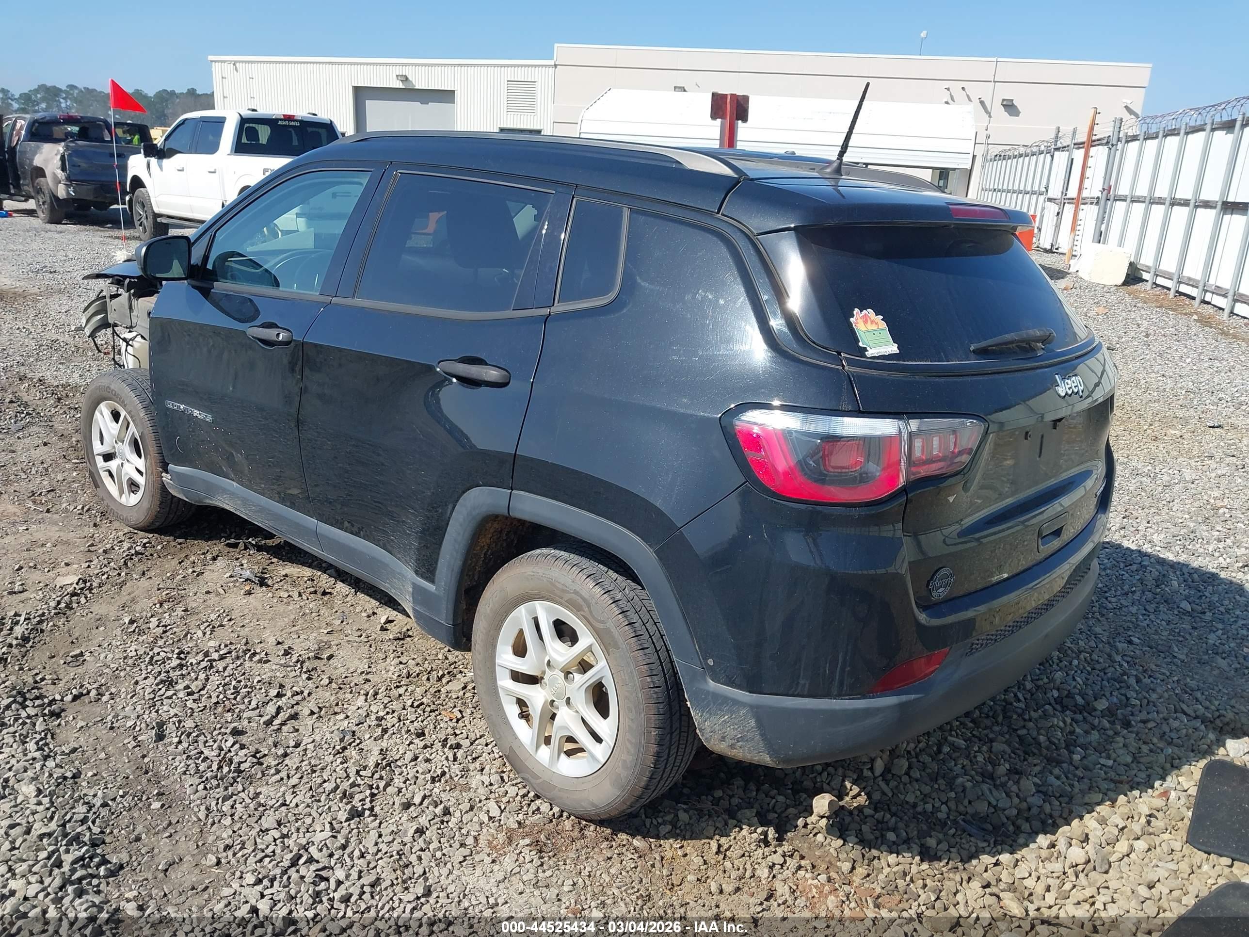 JEEP NEW image 3