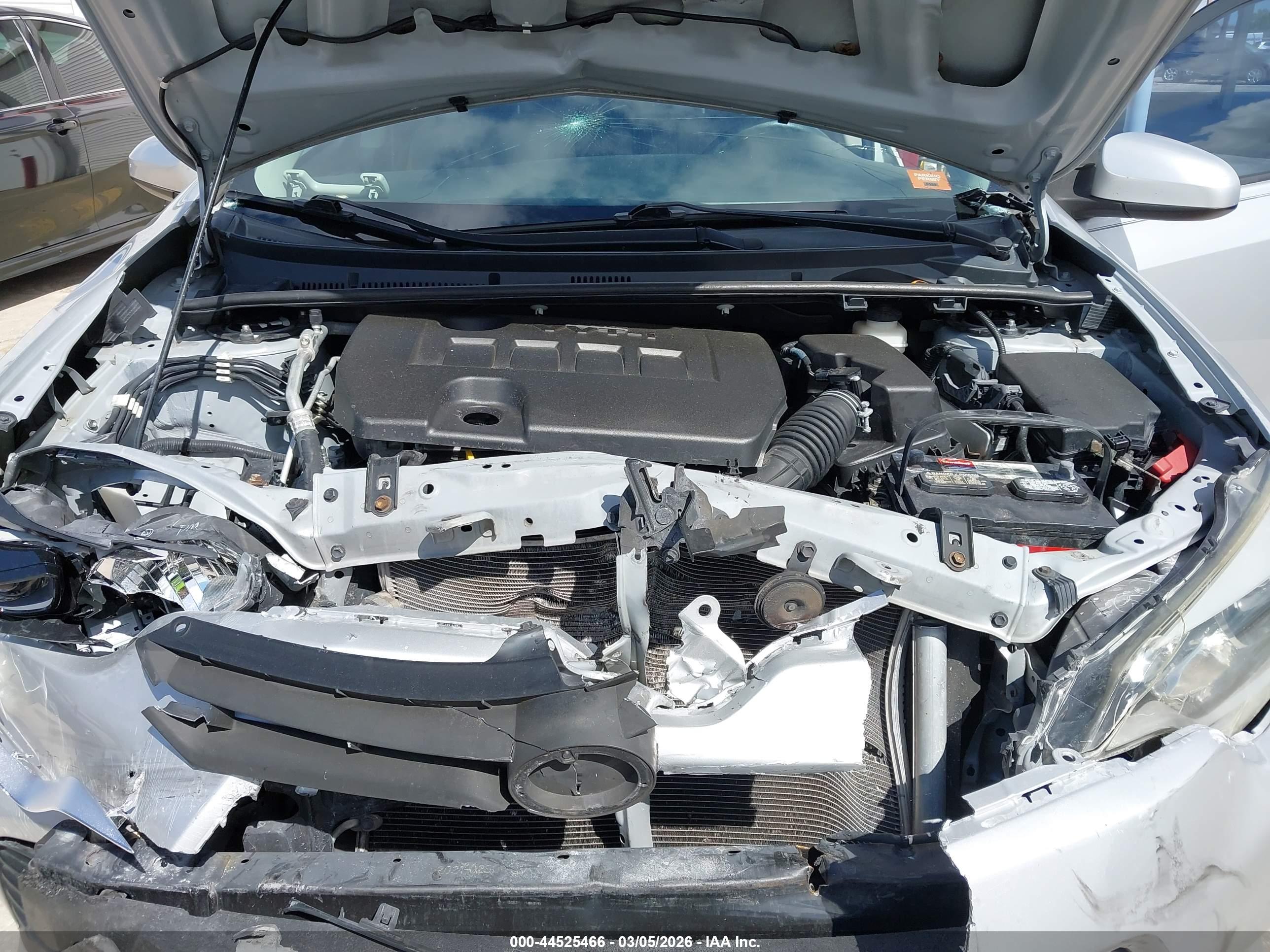 TOYOTA COROLLA image 10