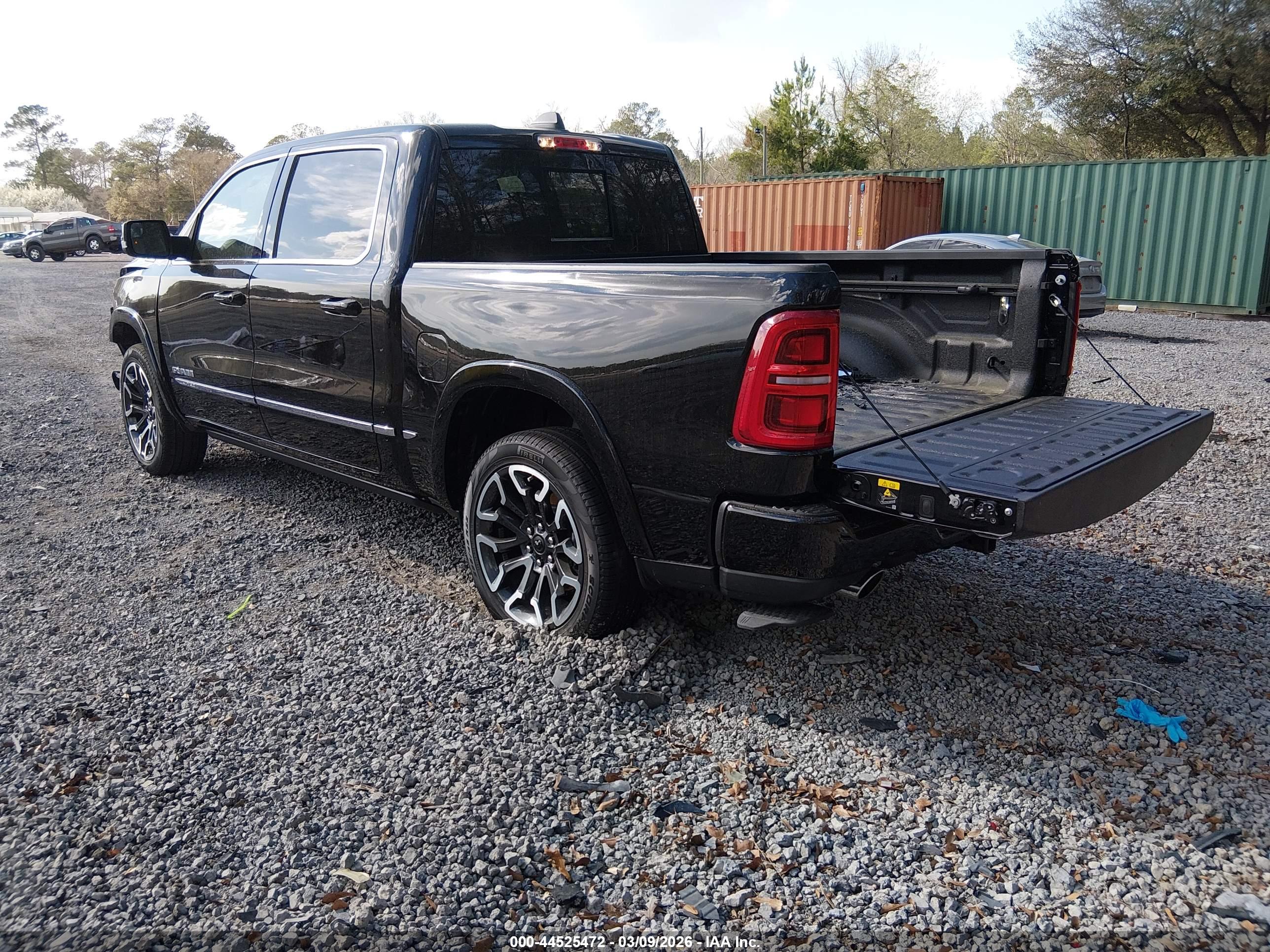RAM 1500 image 3