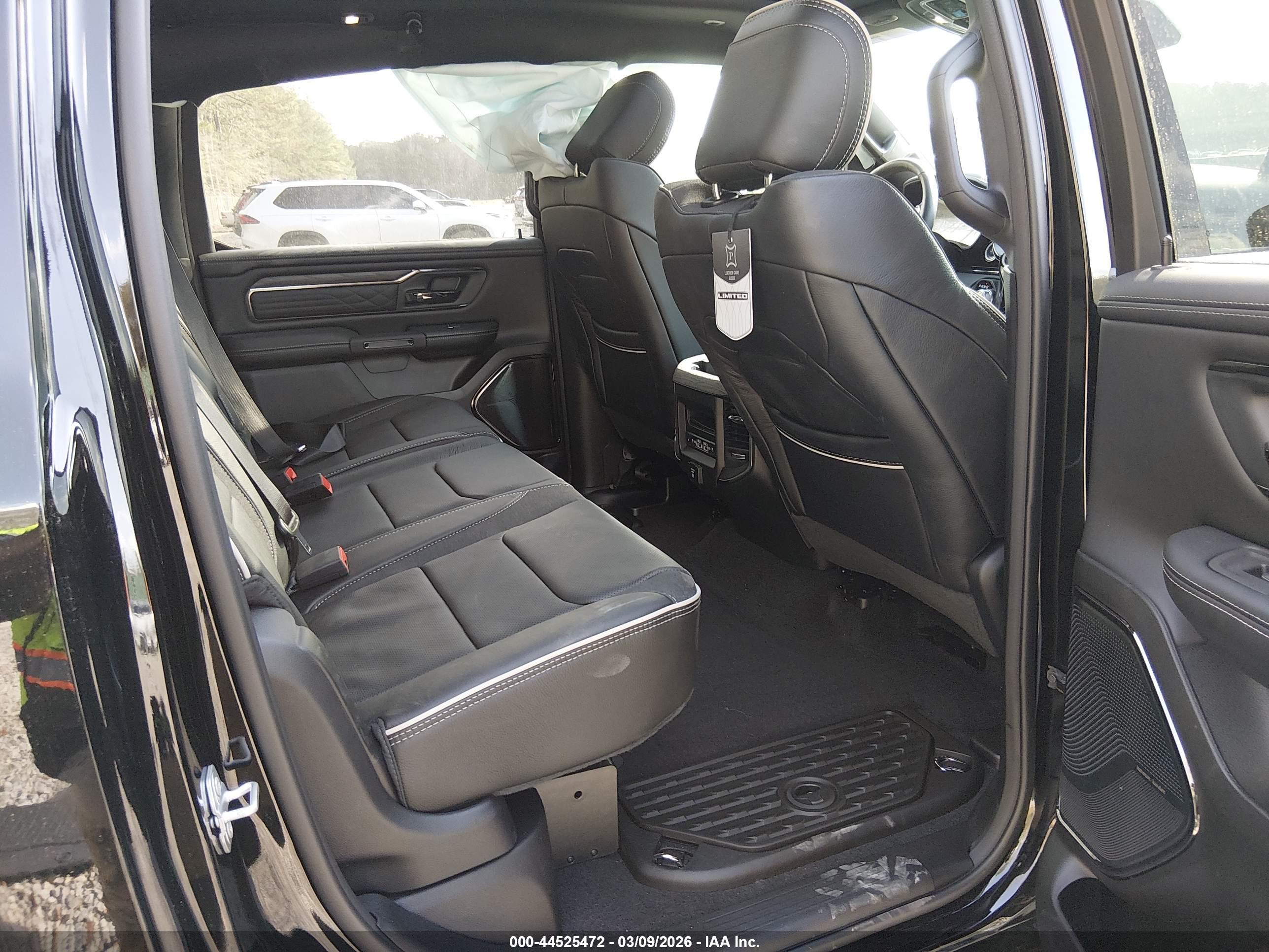 RAM 1500 image 8