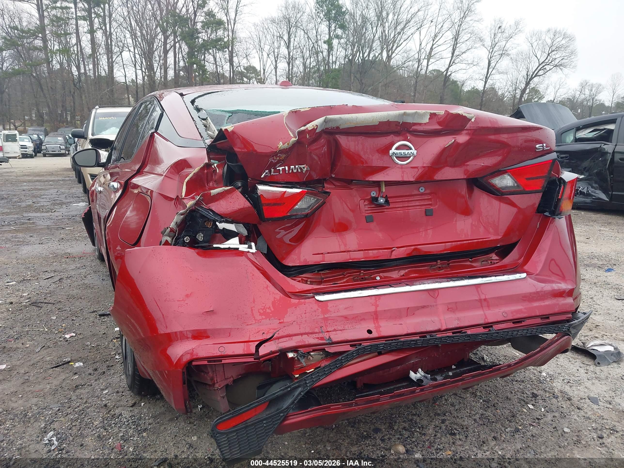 NISSAN ALTIMA image 6