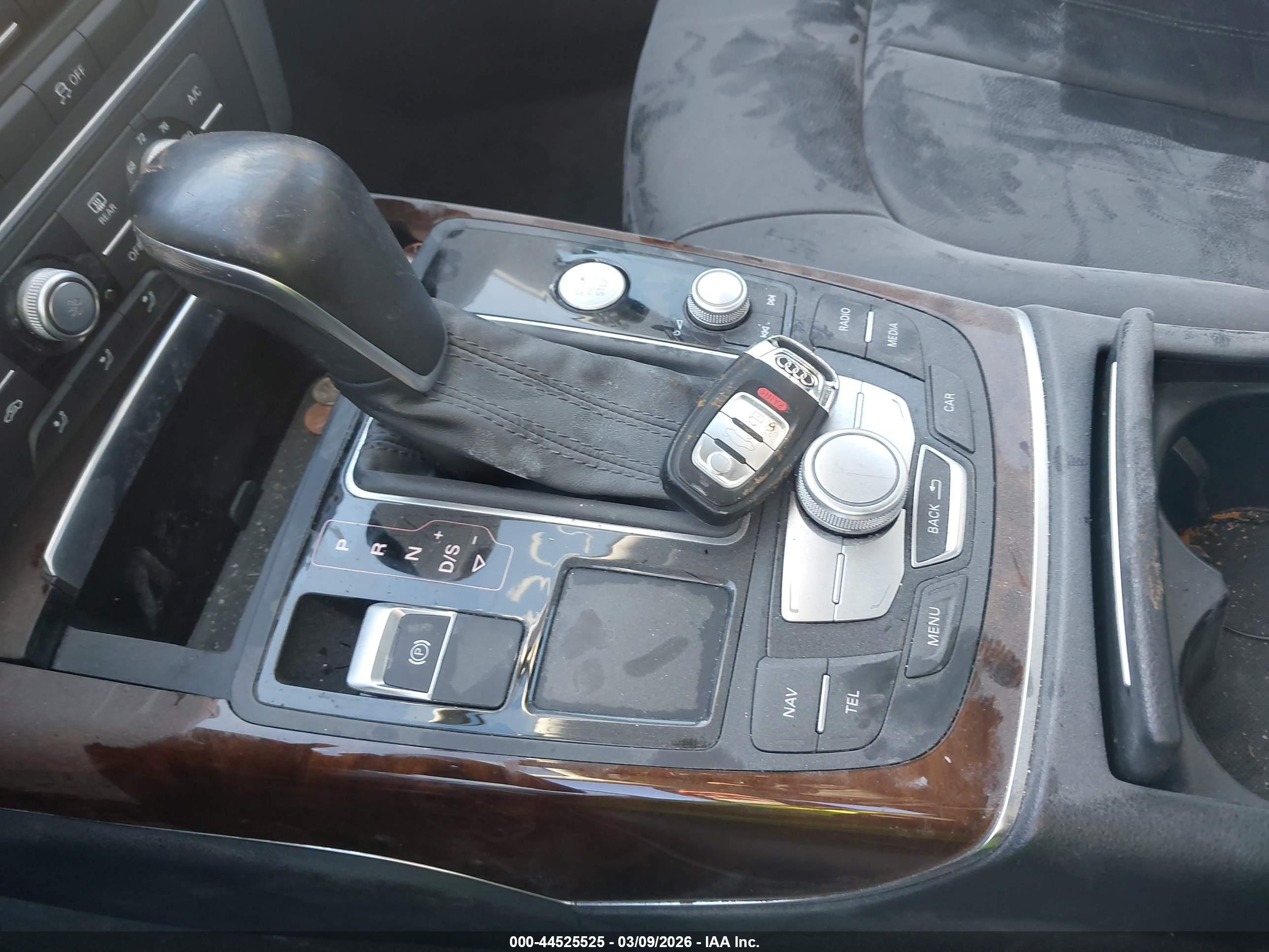 AUDI A6 image 11