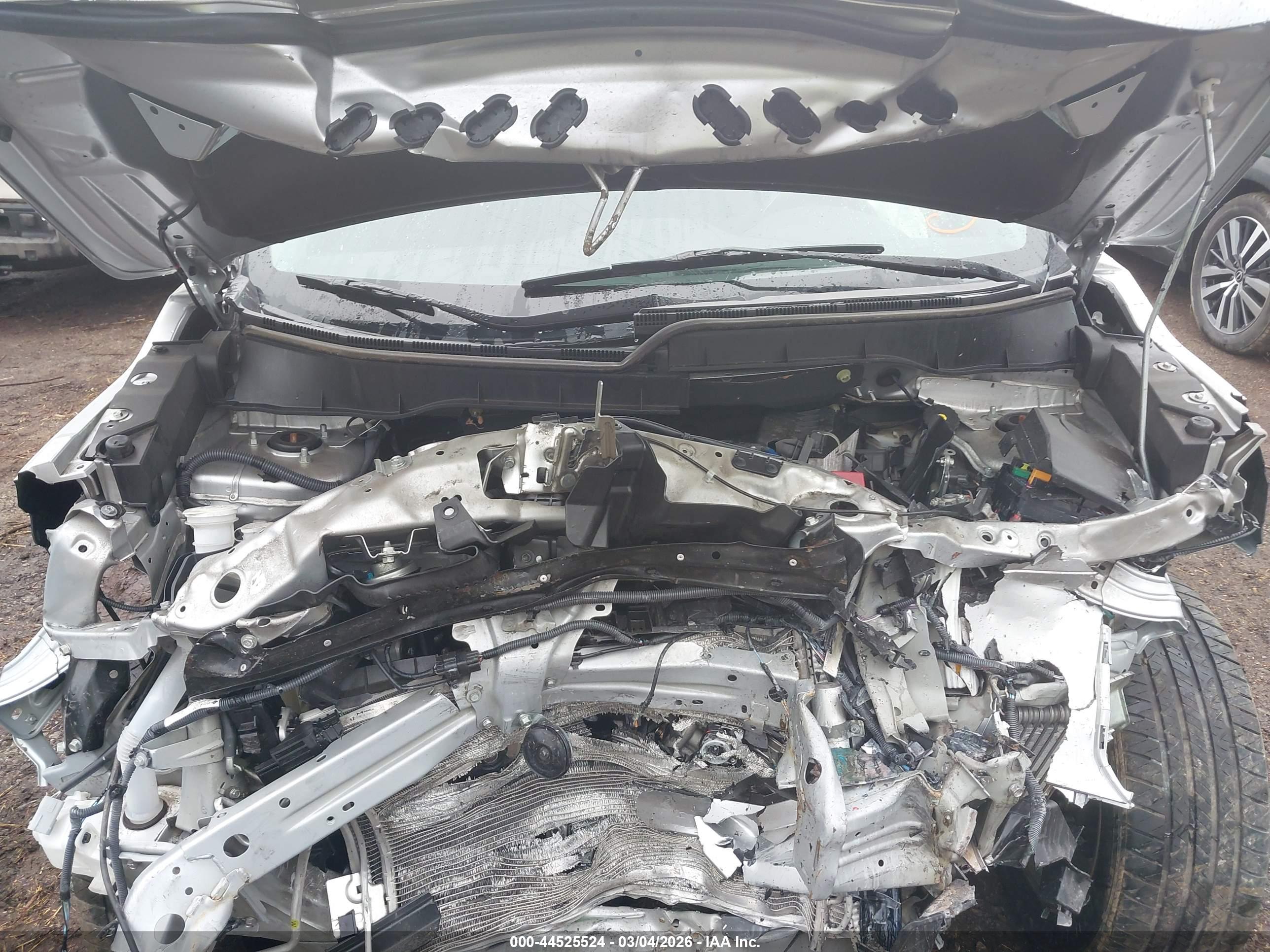 MITSUBISHI OUTLANDER image 10