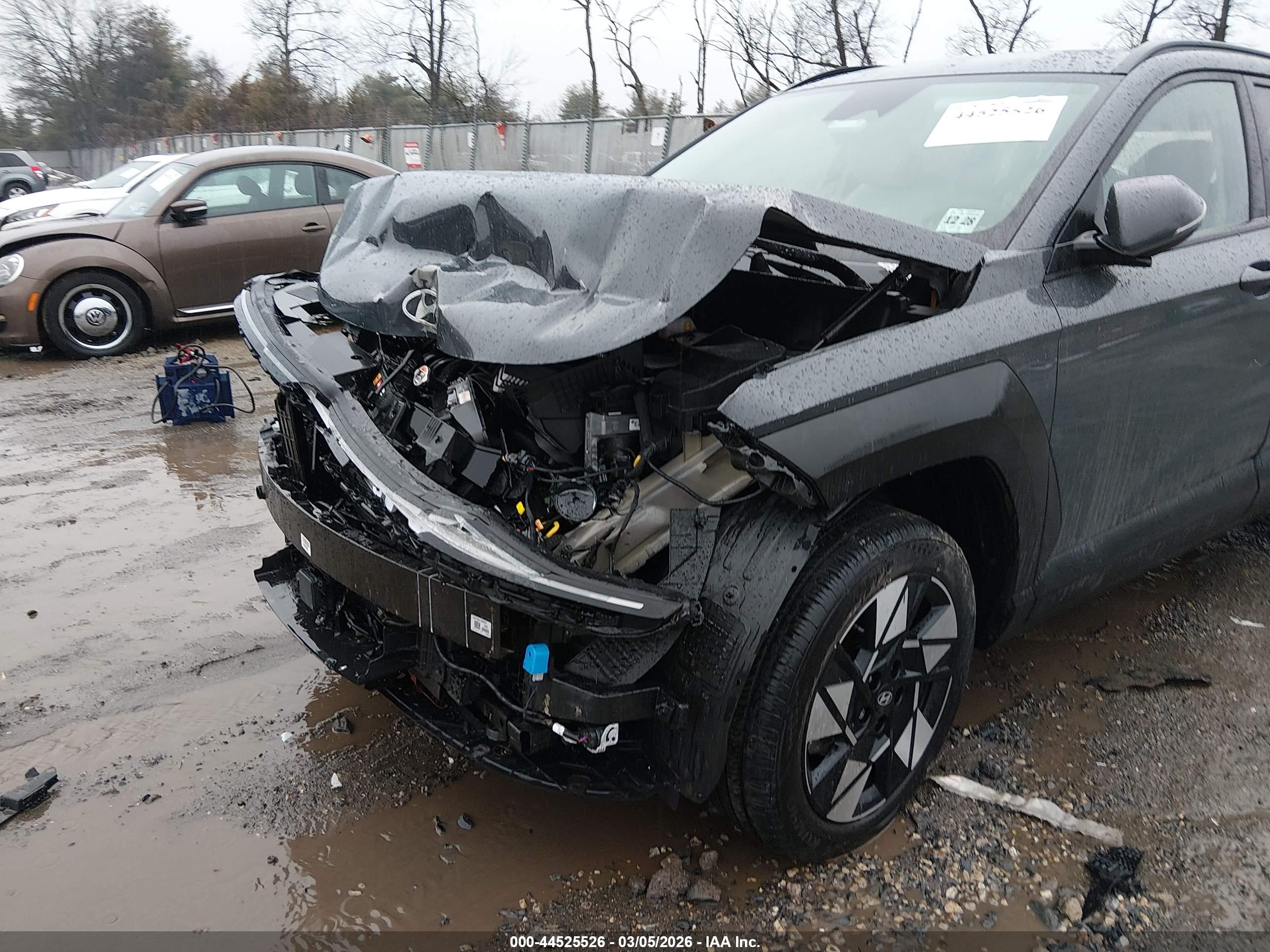 HYUNDAI KONA image 6
