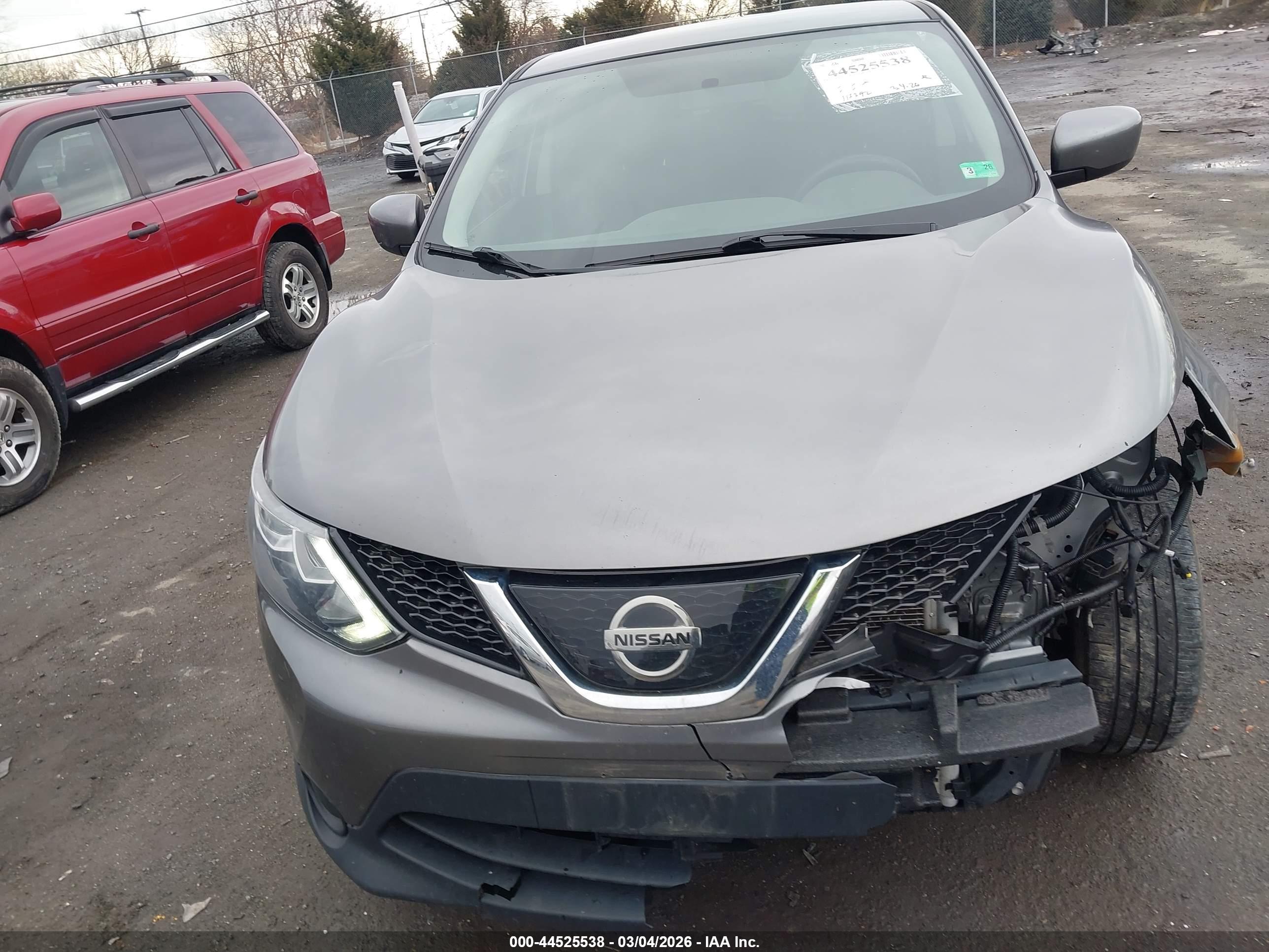 NISSAN ROGUE image 6
