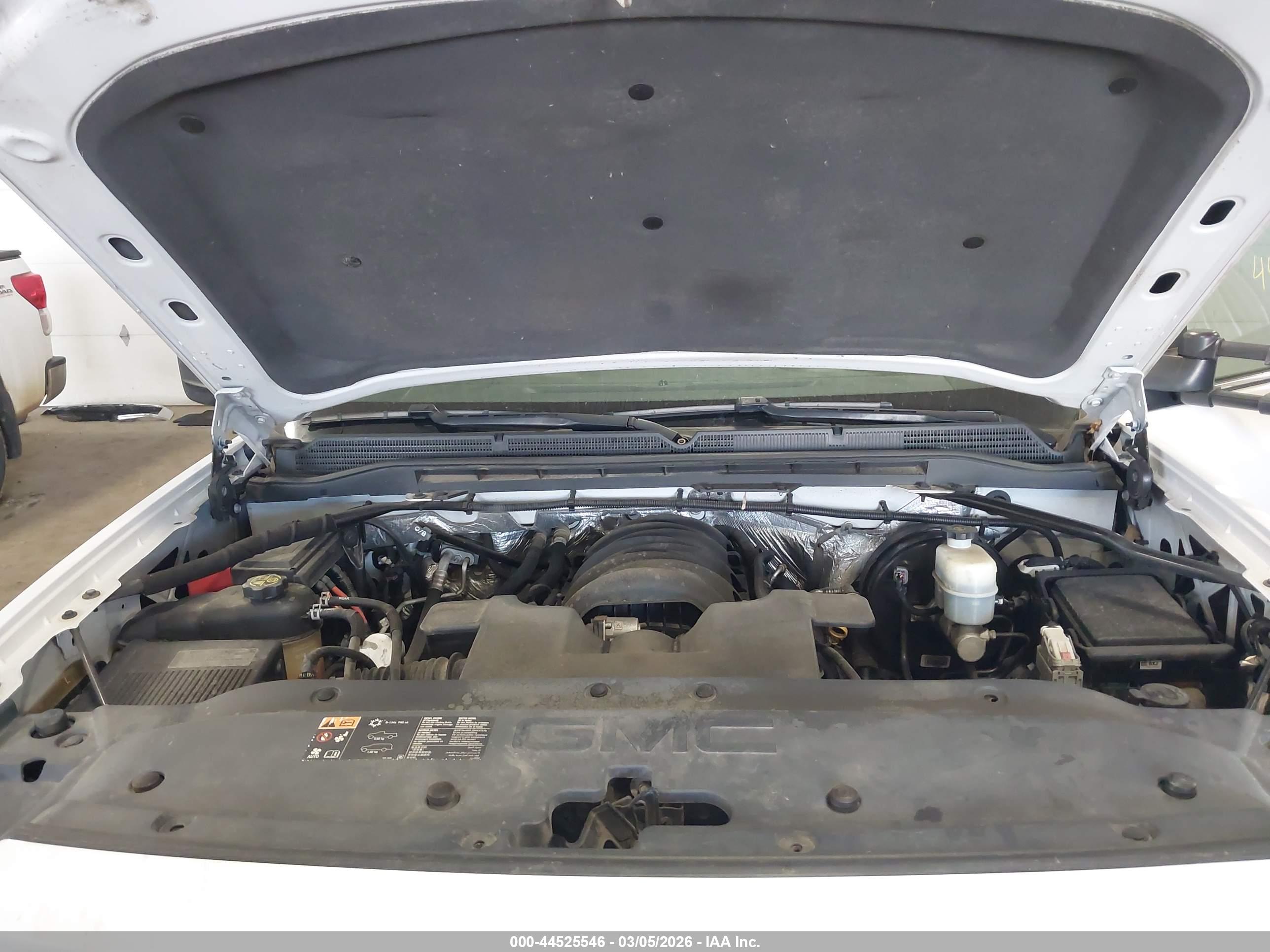GMC SIERRA image 10