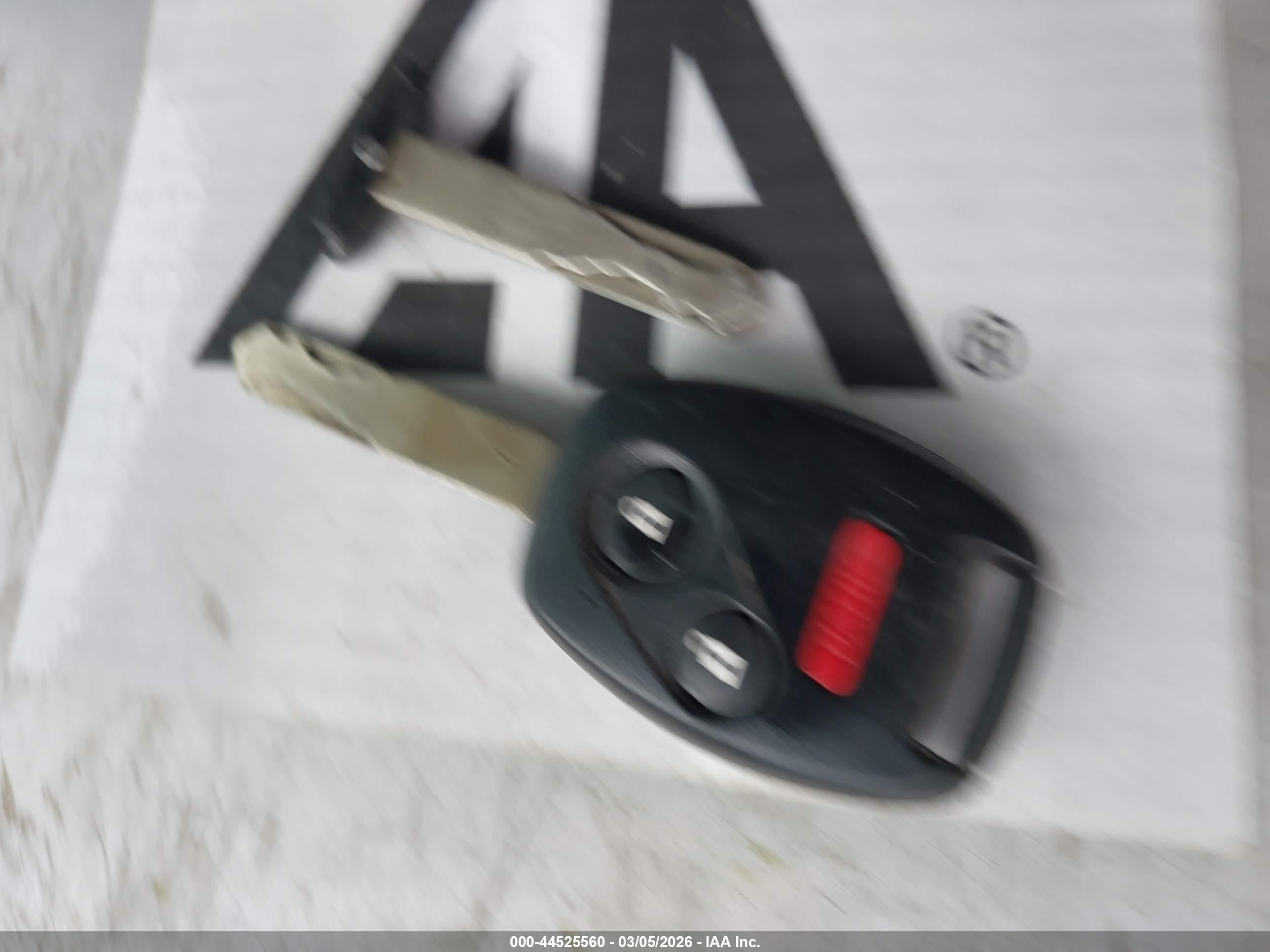 HONDA INSIGHT image 11