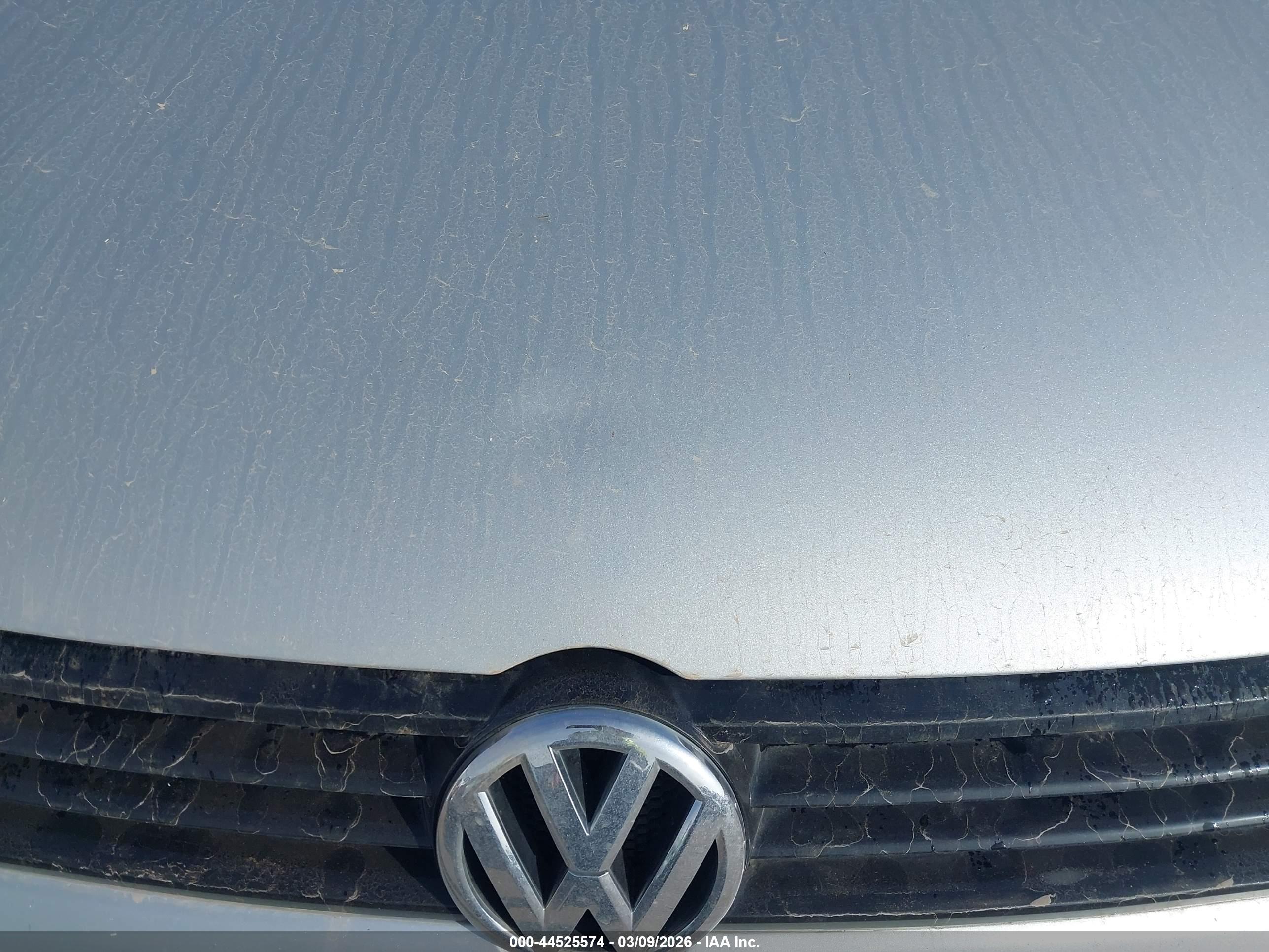 VOLKSWAGEN JETTA image 6