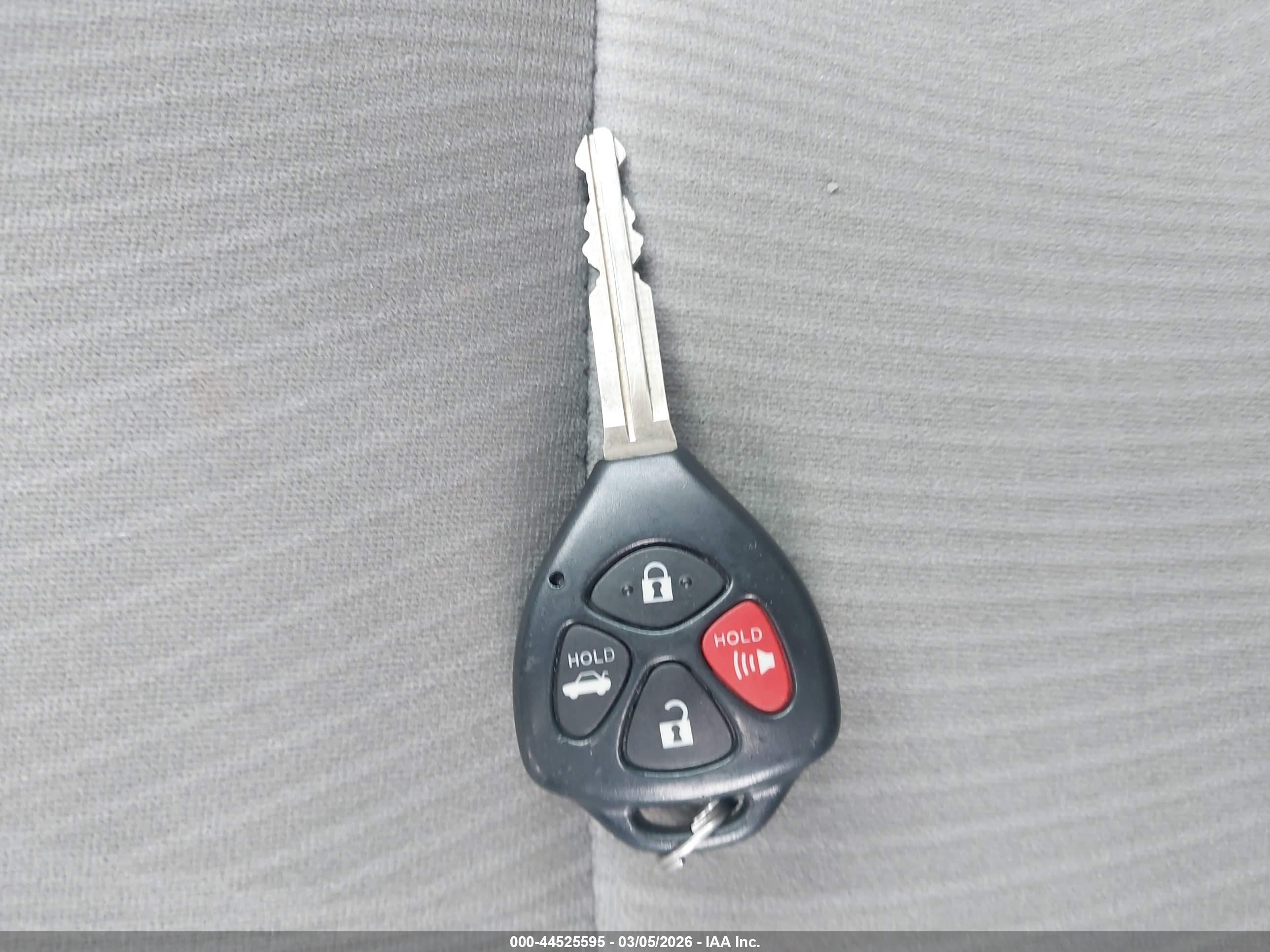 TOYOTA COROLLA image 11