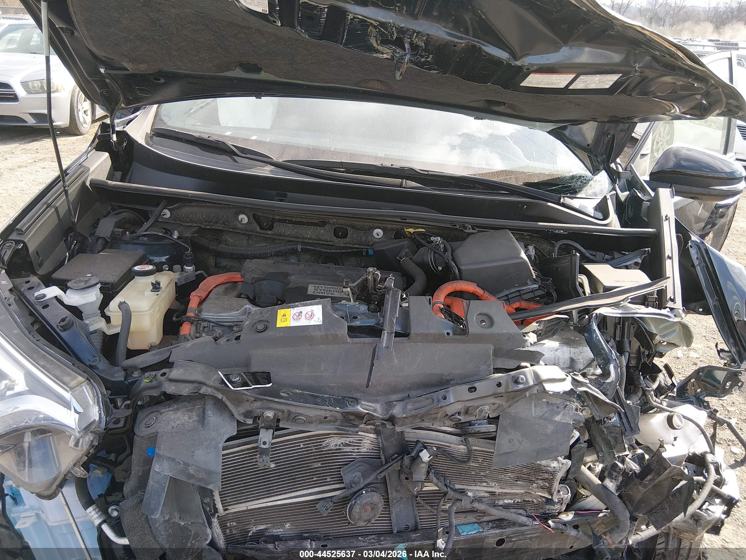 TOYOTA RAV4 image 10