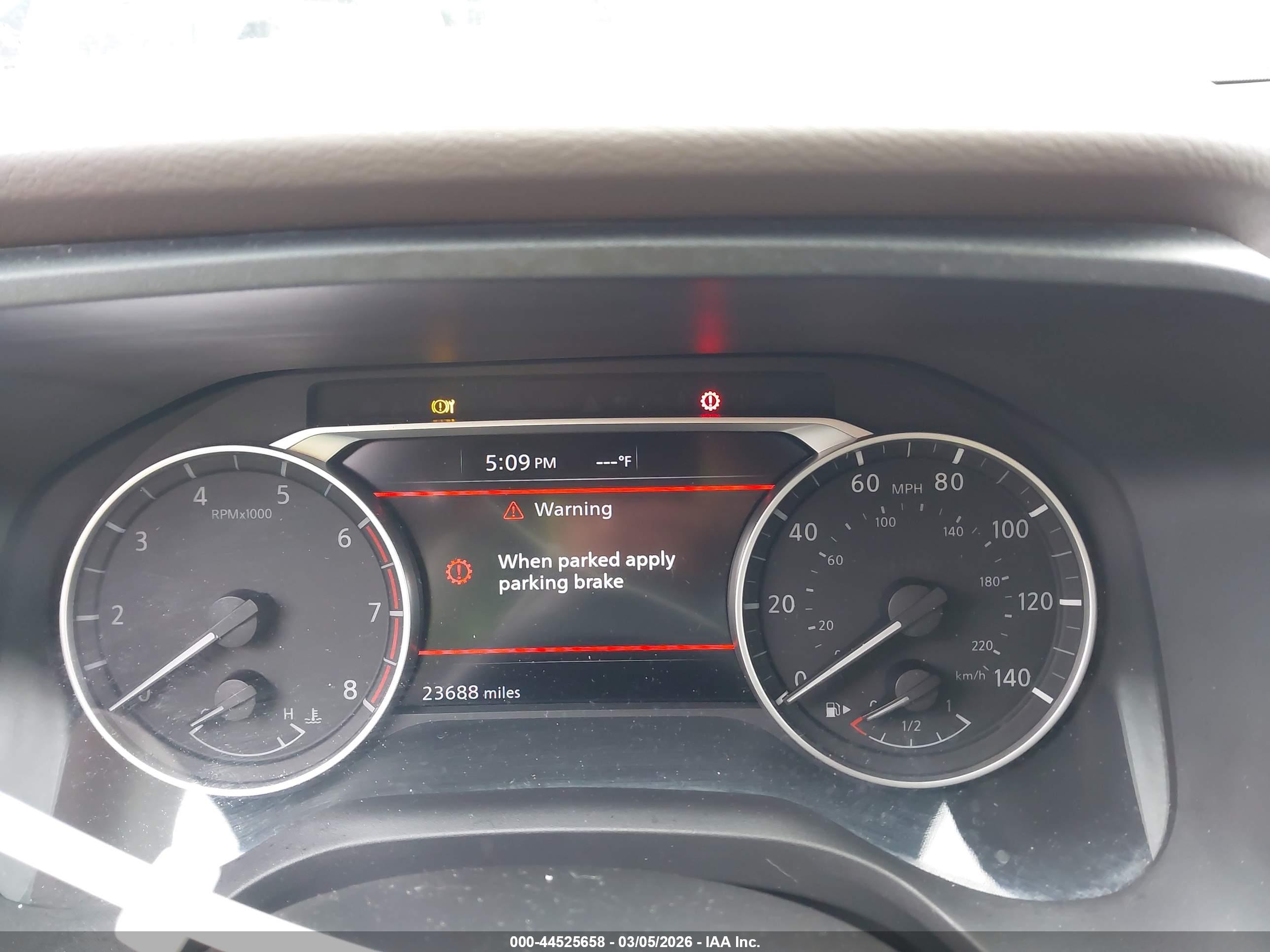 NISSAN ROGUE image 7