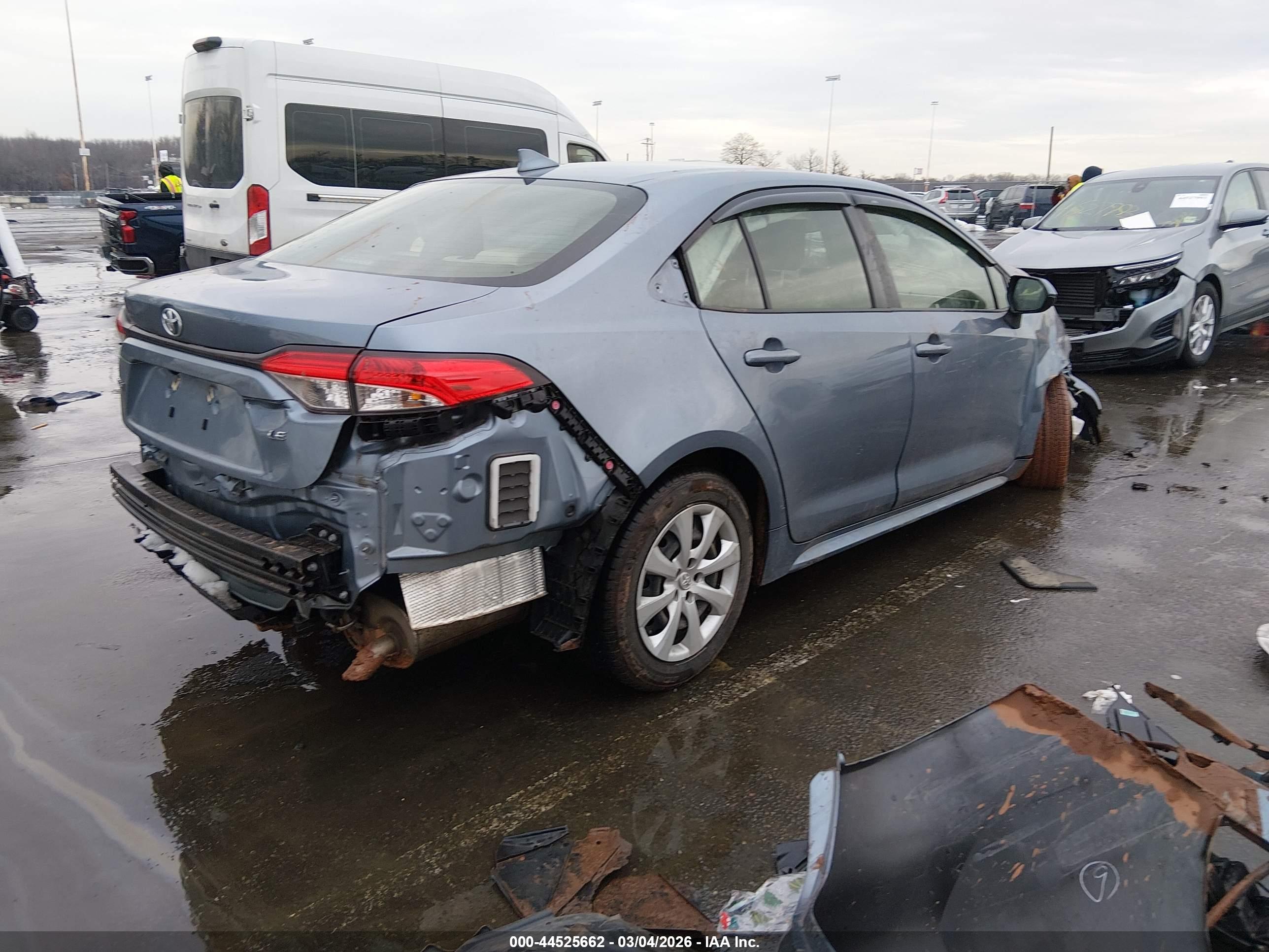 TOYOTA COROLLA image 4