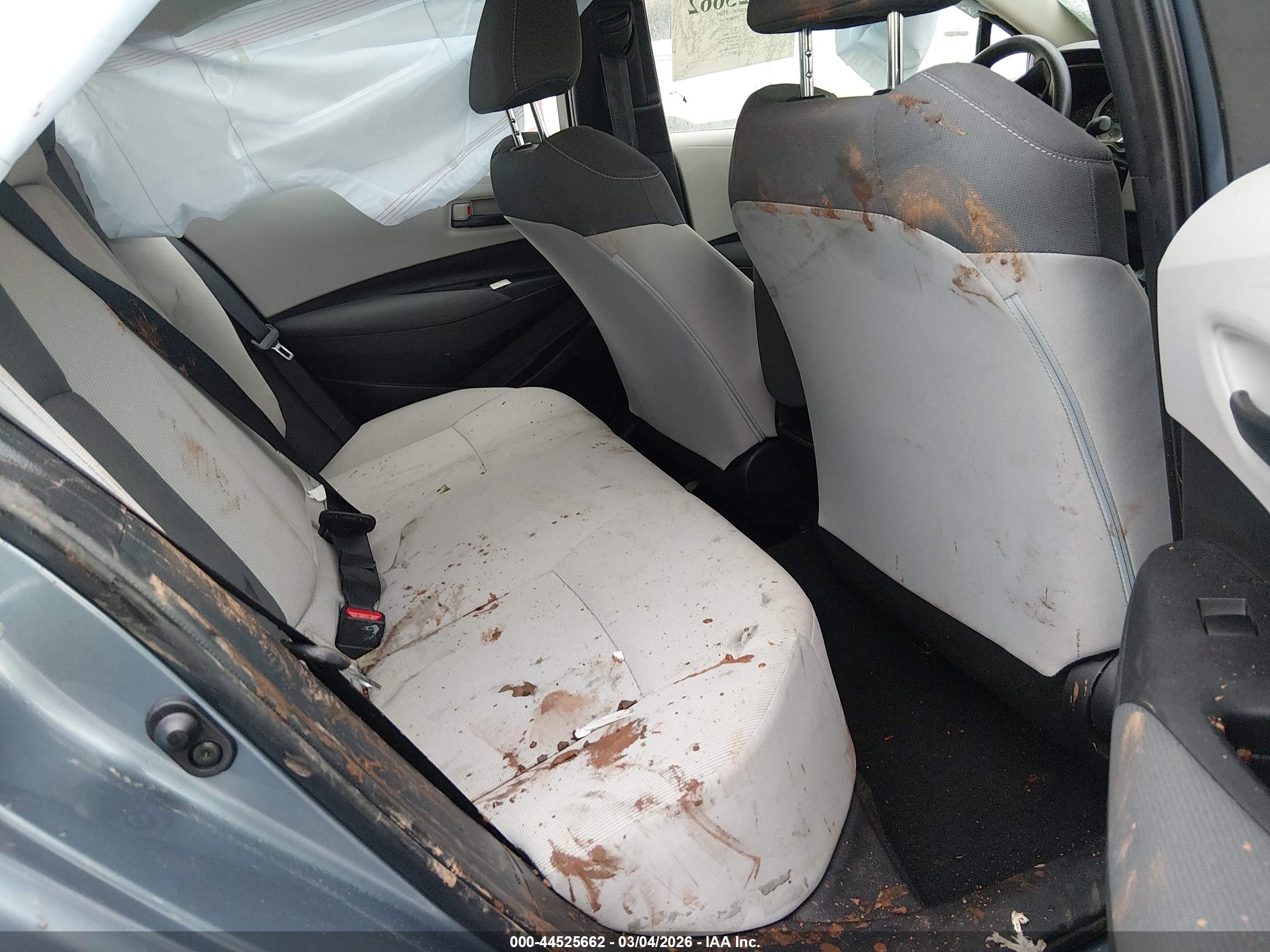 TOYOTA COROLLA image 8