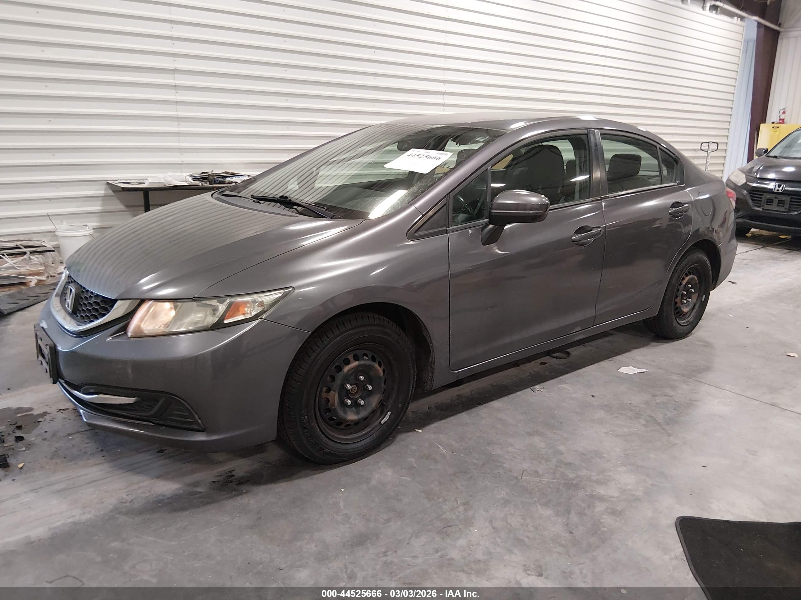 HONDA CIVIC image 2