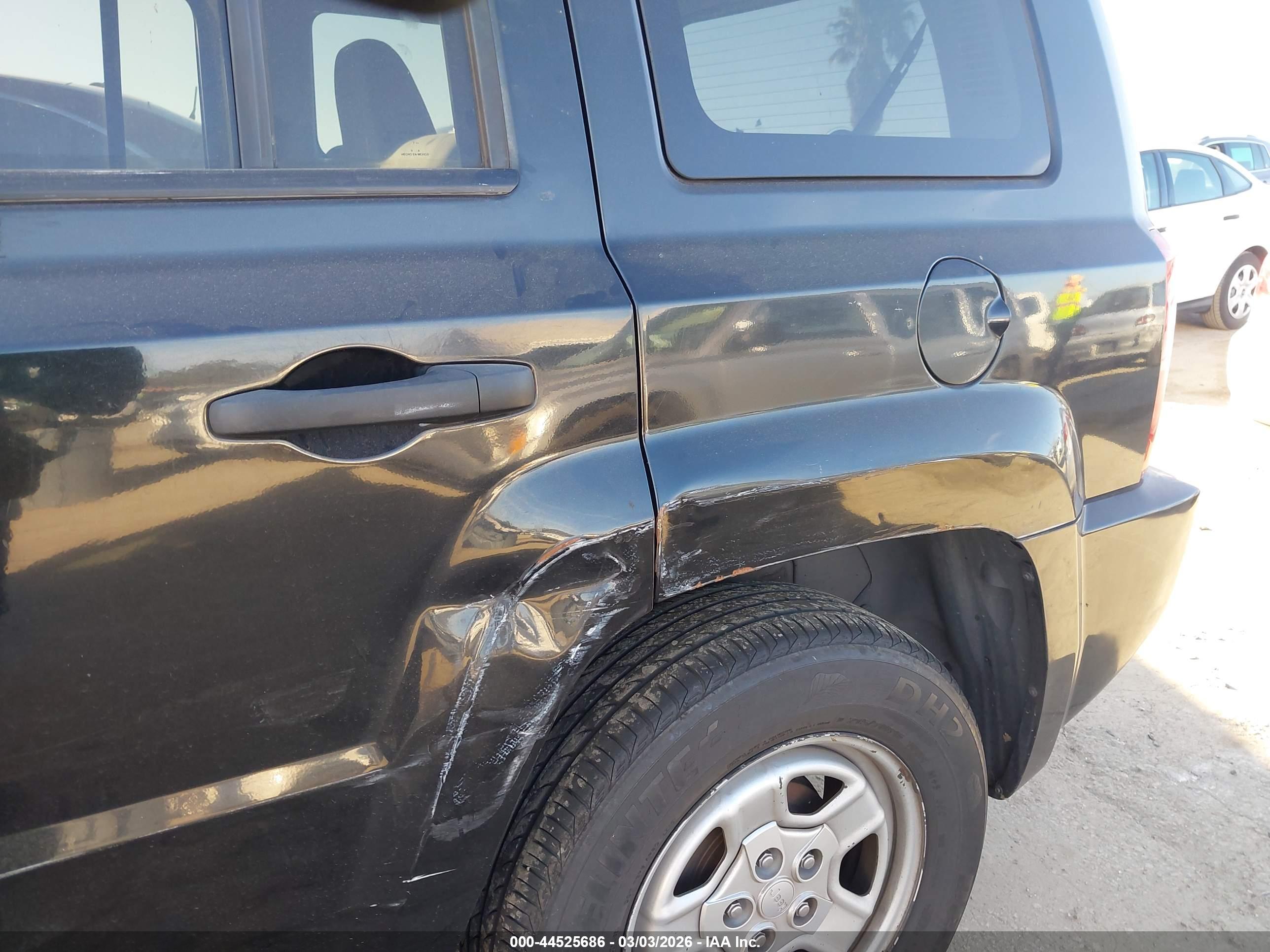 JEEP PATRIOT image 6