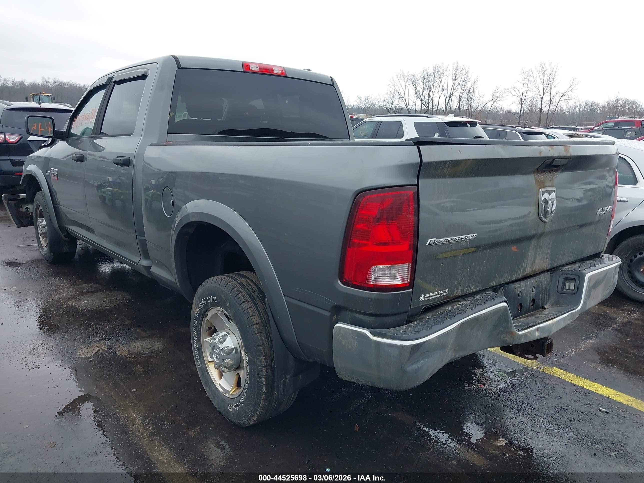 RAM 2500 image 3