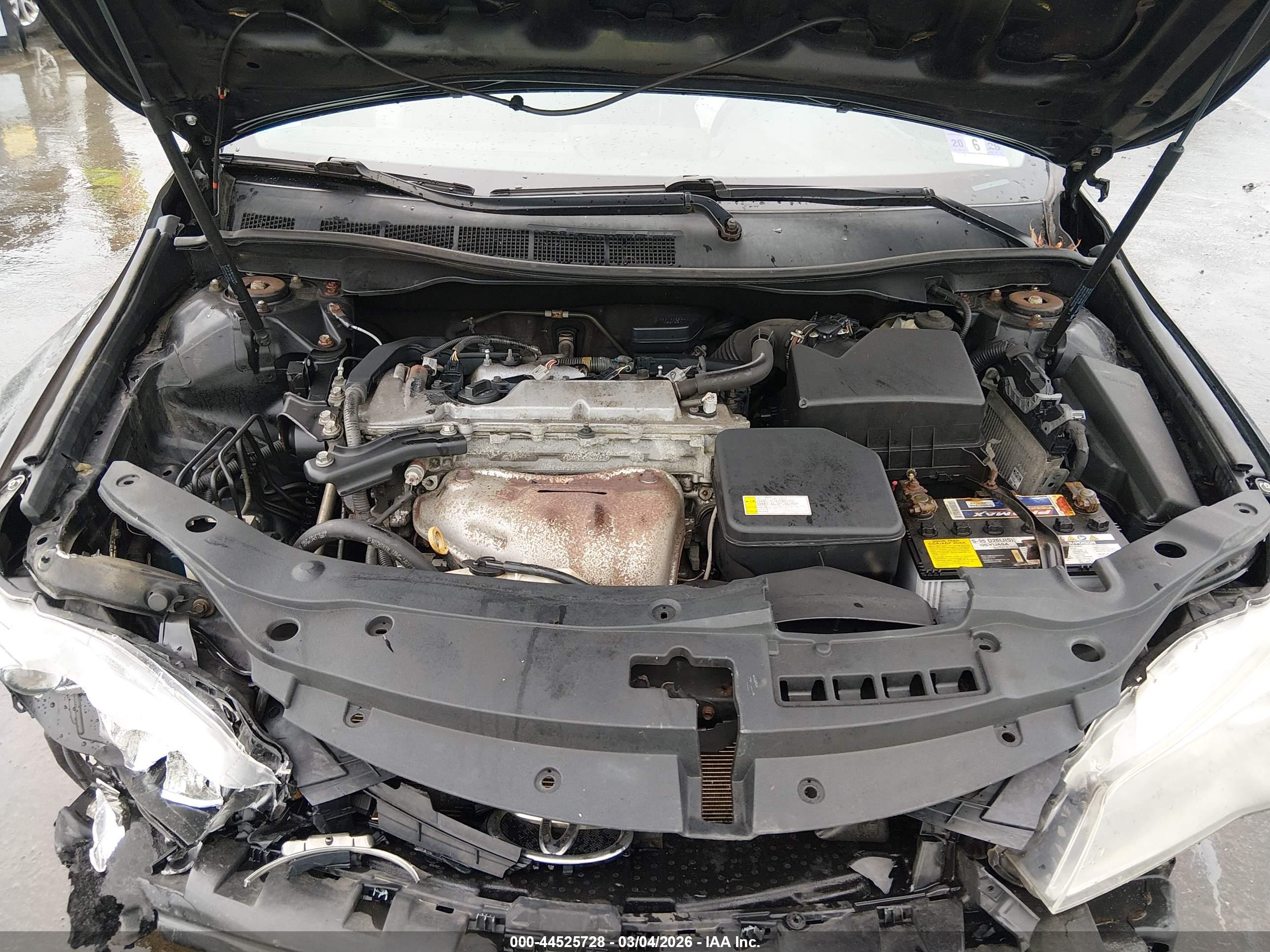 TOYOTA CAMRY image 10
