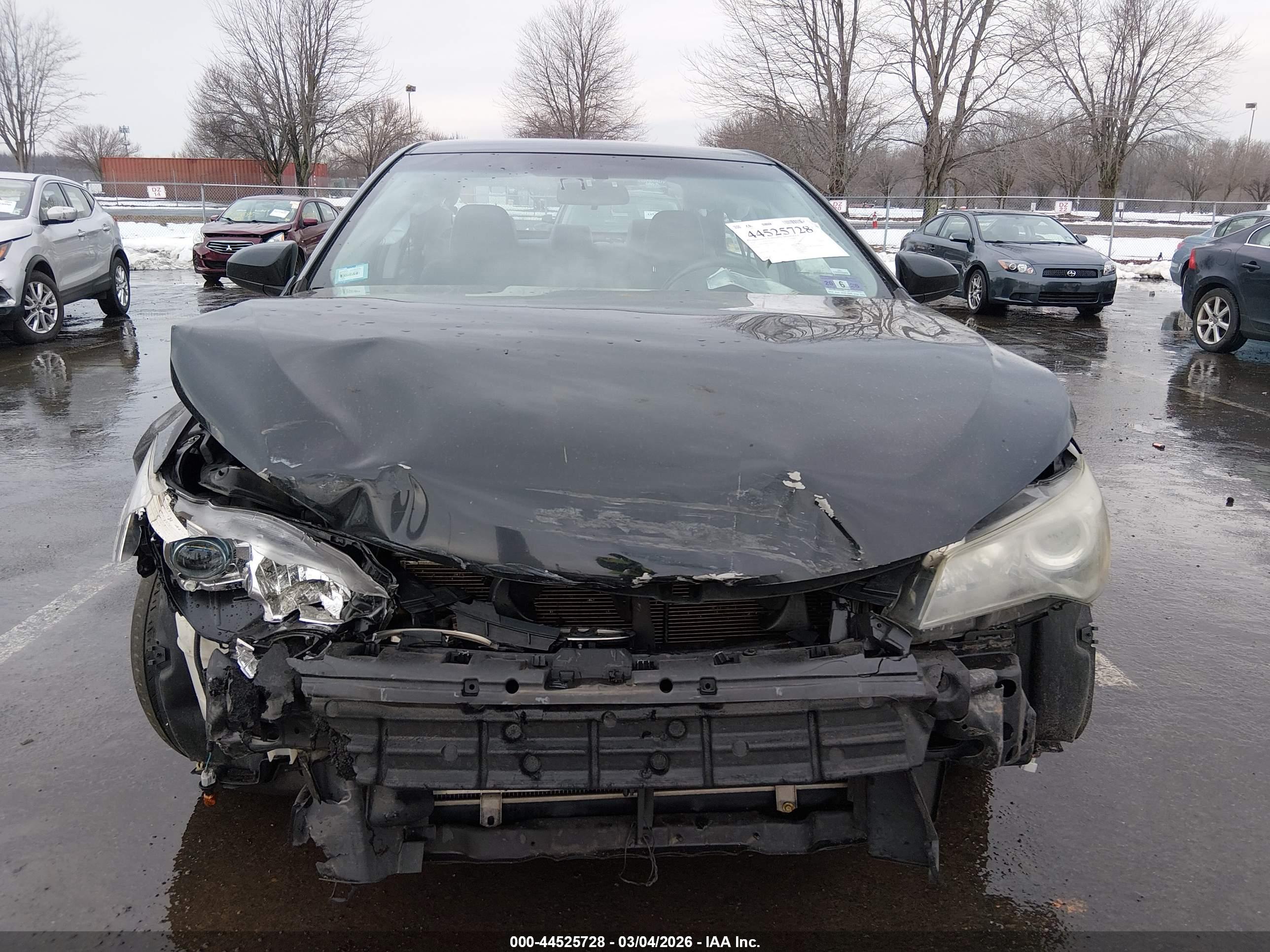TOYOTA CAMRY image 6
