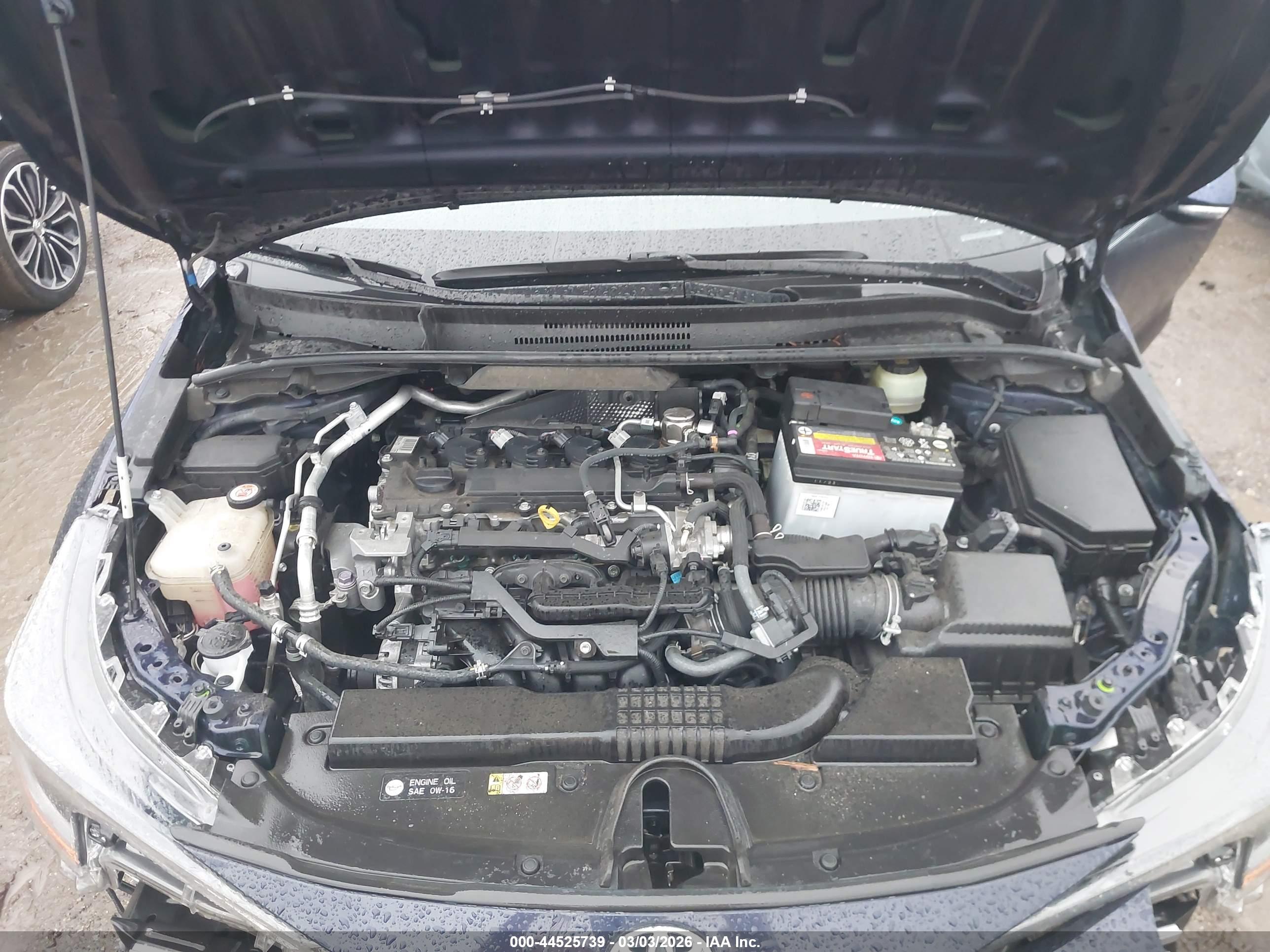 TOYOTA COROLLA image 10