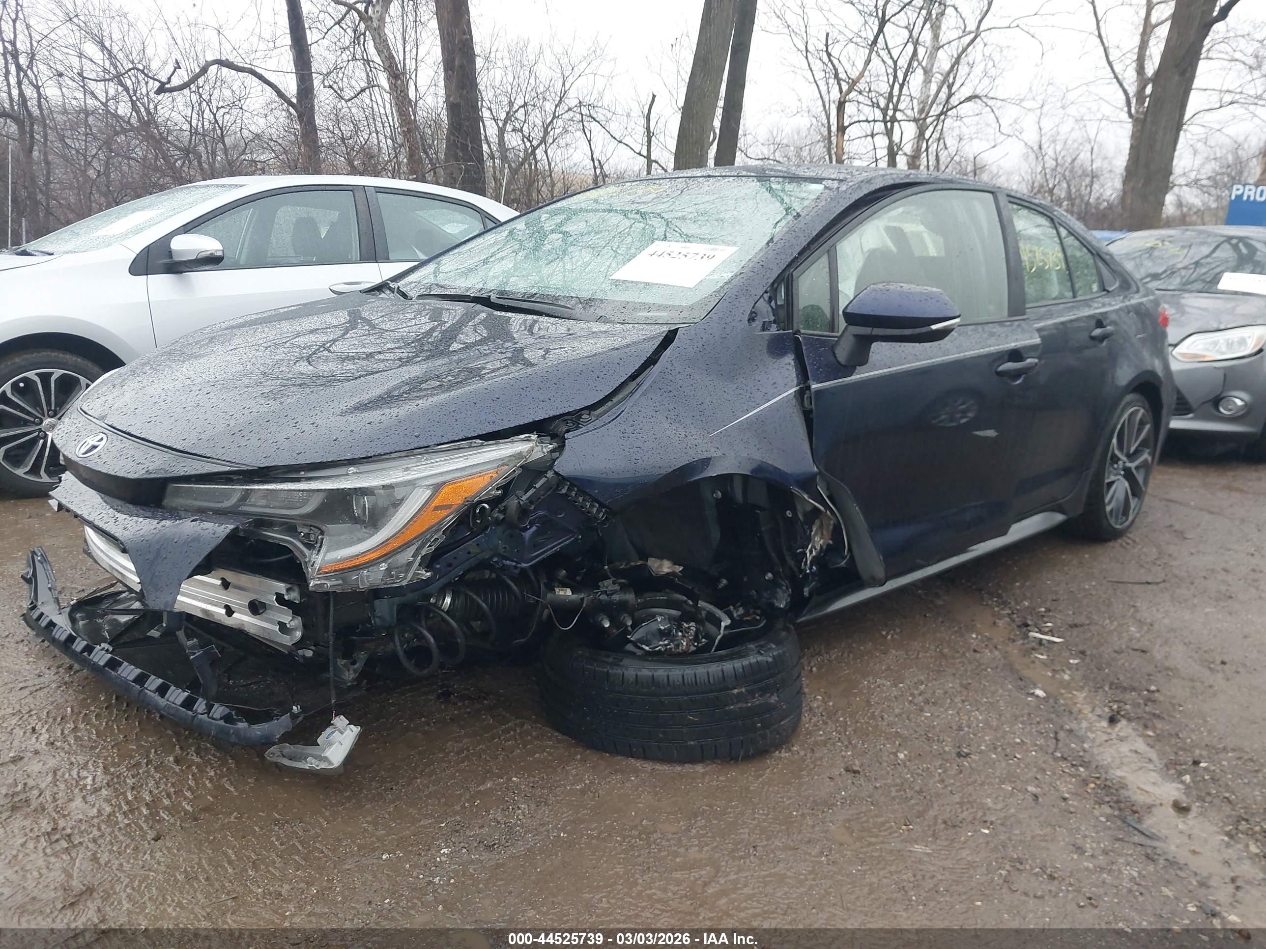 TOYOTA COROLLA image 6