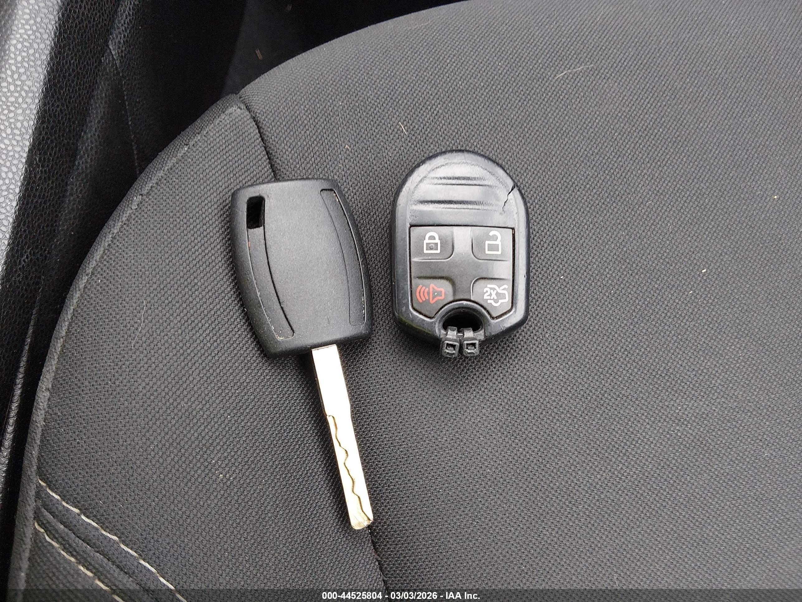 FORD FIESTA image 11