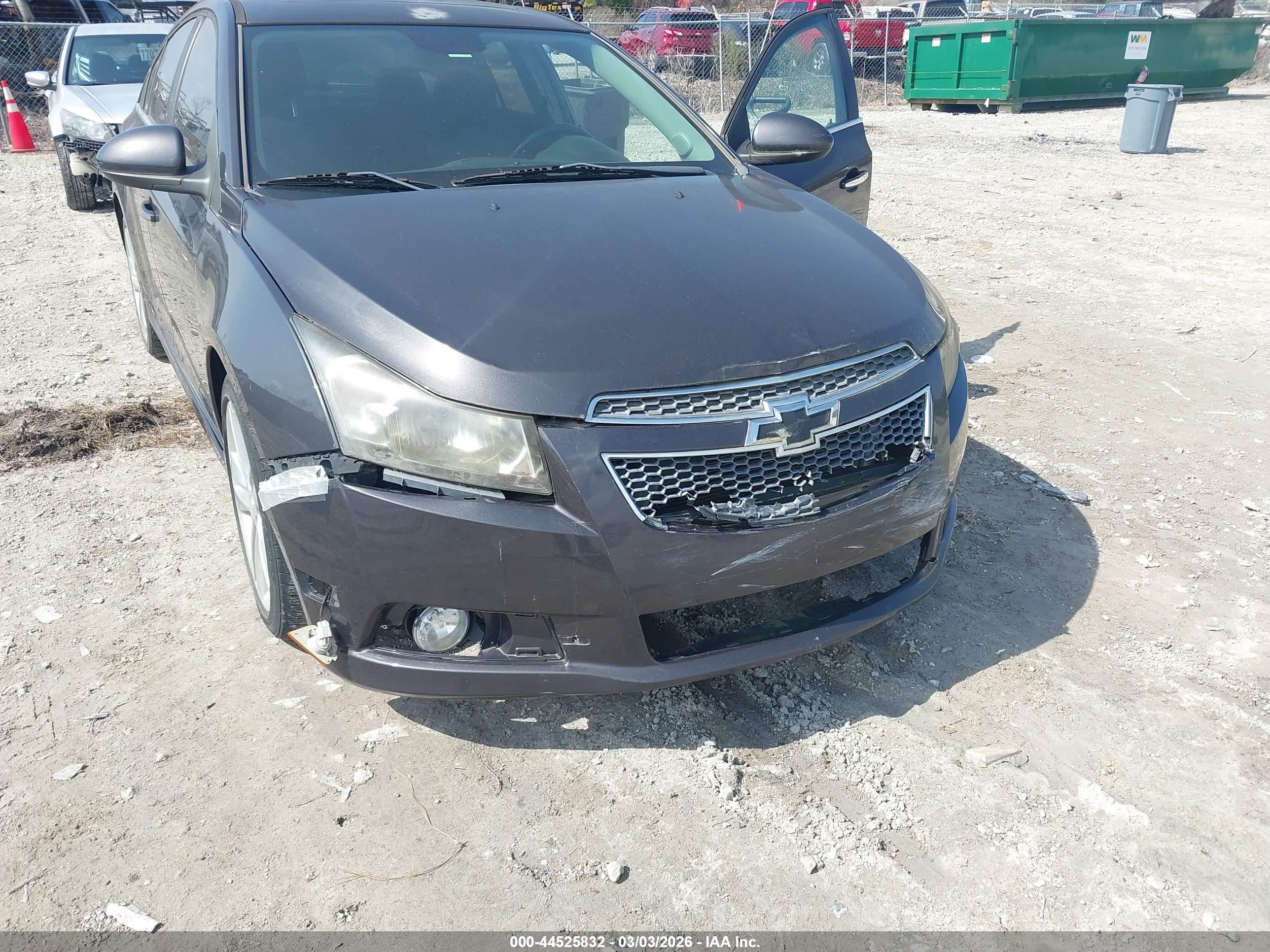 CHEVROLET CRUZE image 6