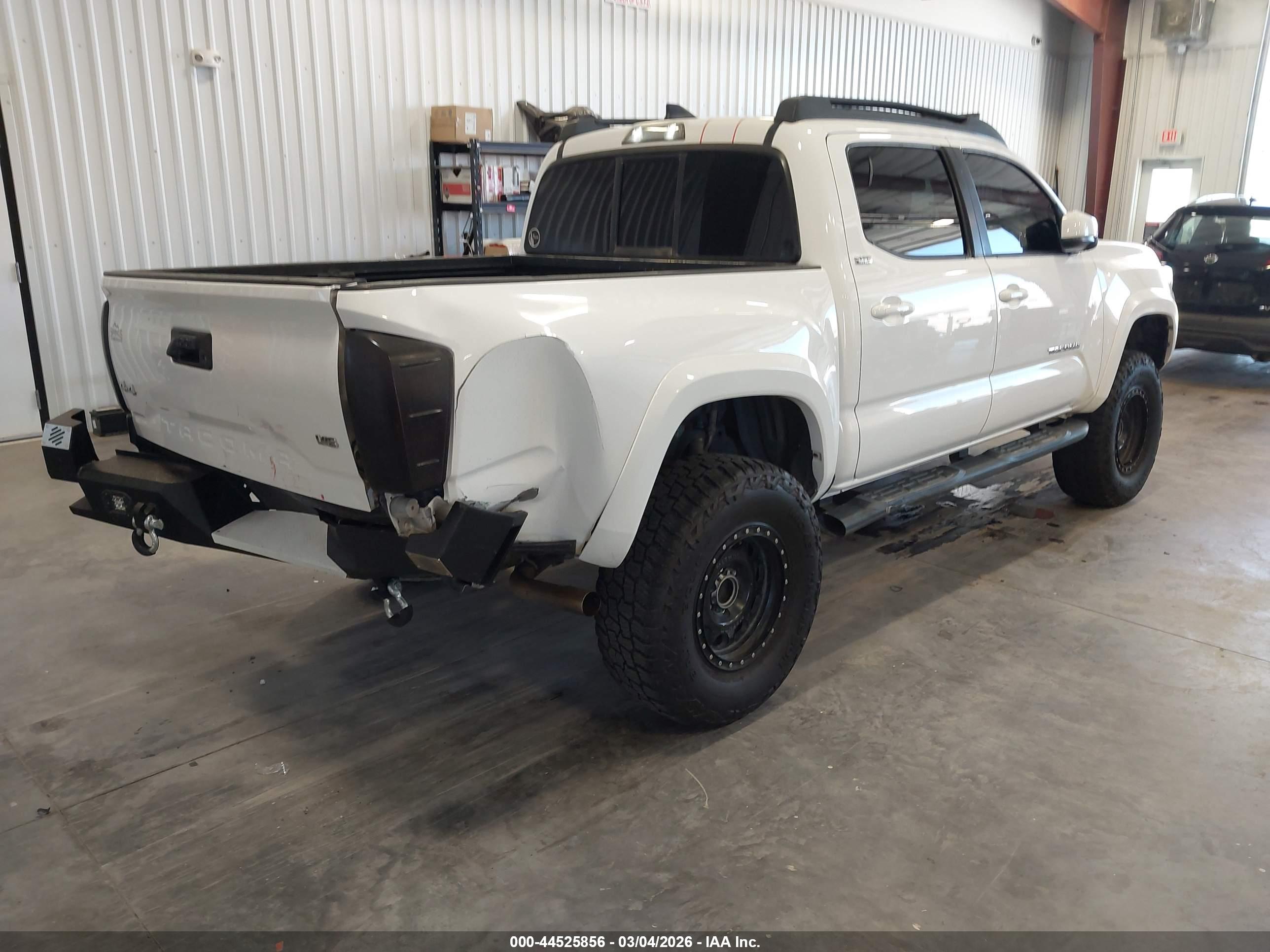 TOYOTA TACOMA image 4