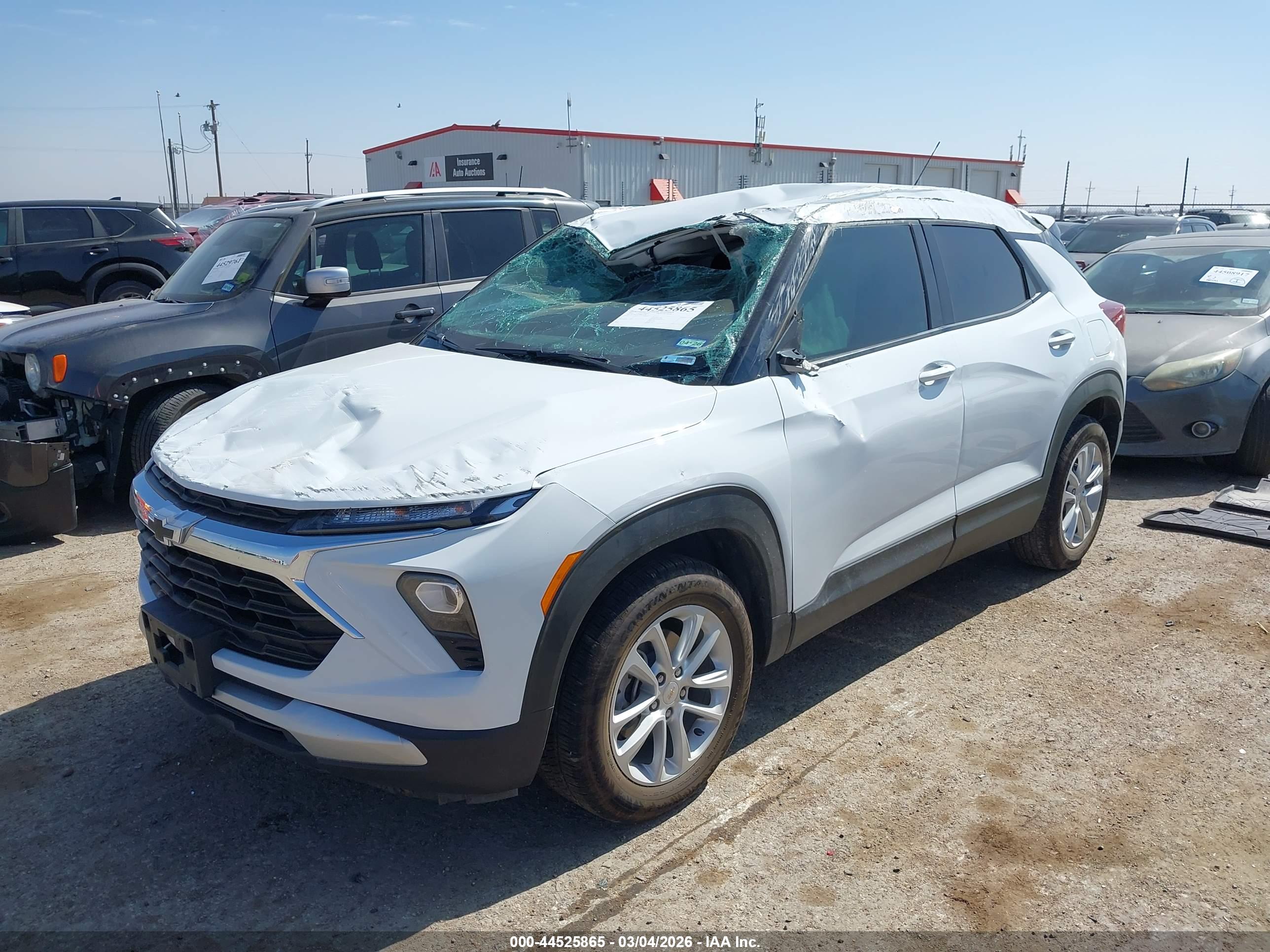 CHEVROLET TRAILBLAZER image 2