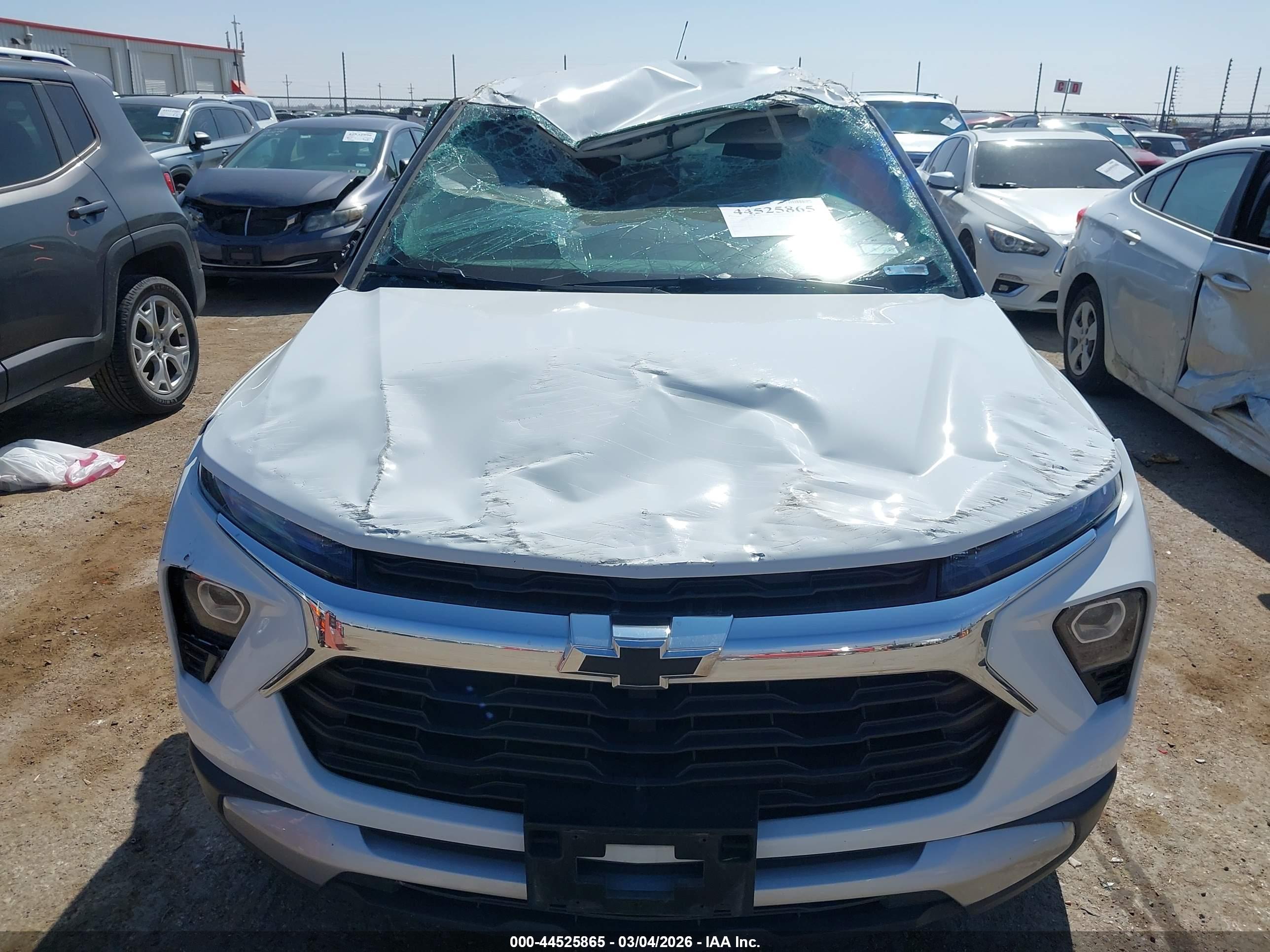 CHEVROLET TRAILBLAZER image 6