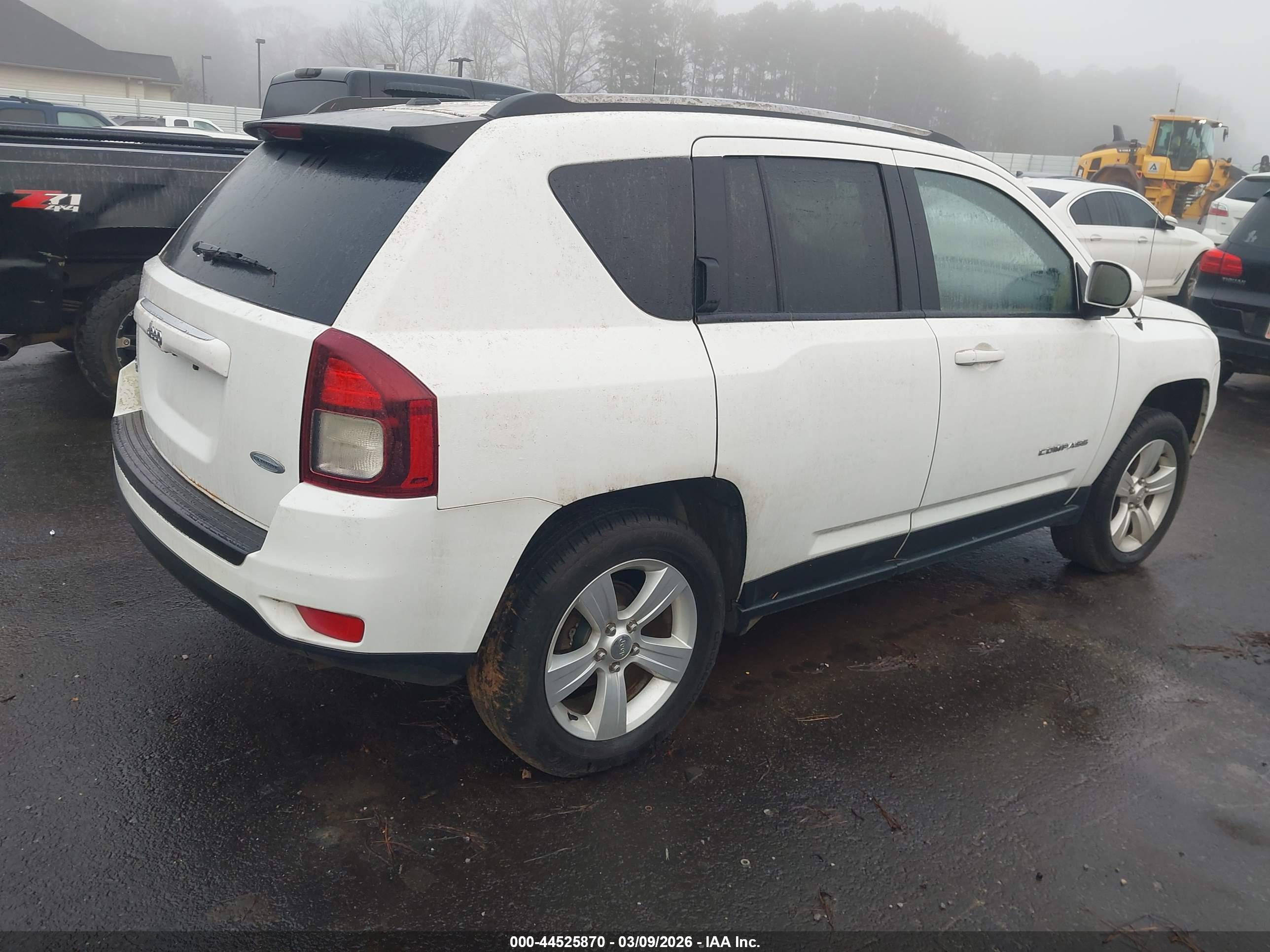 JEEP COMPASS image 4