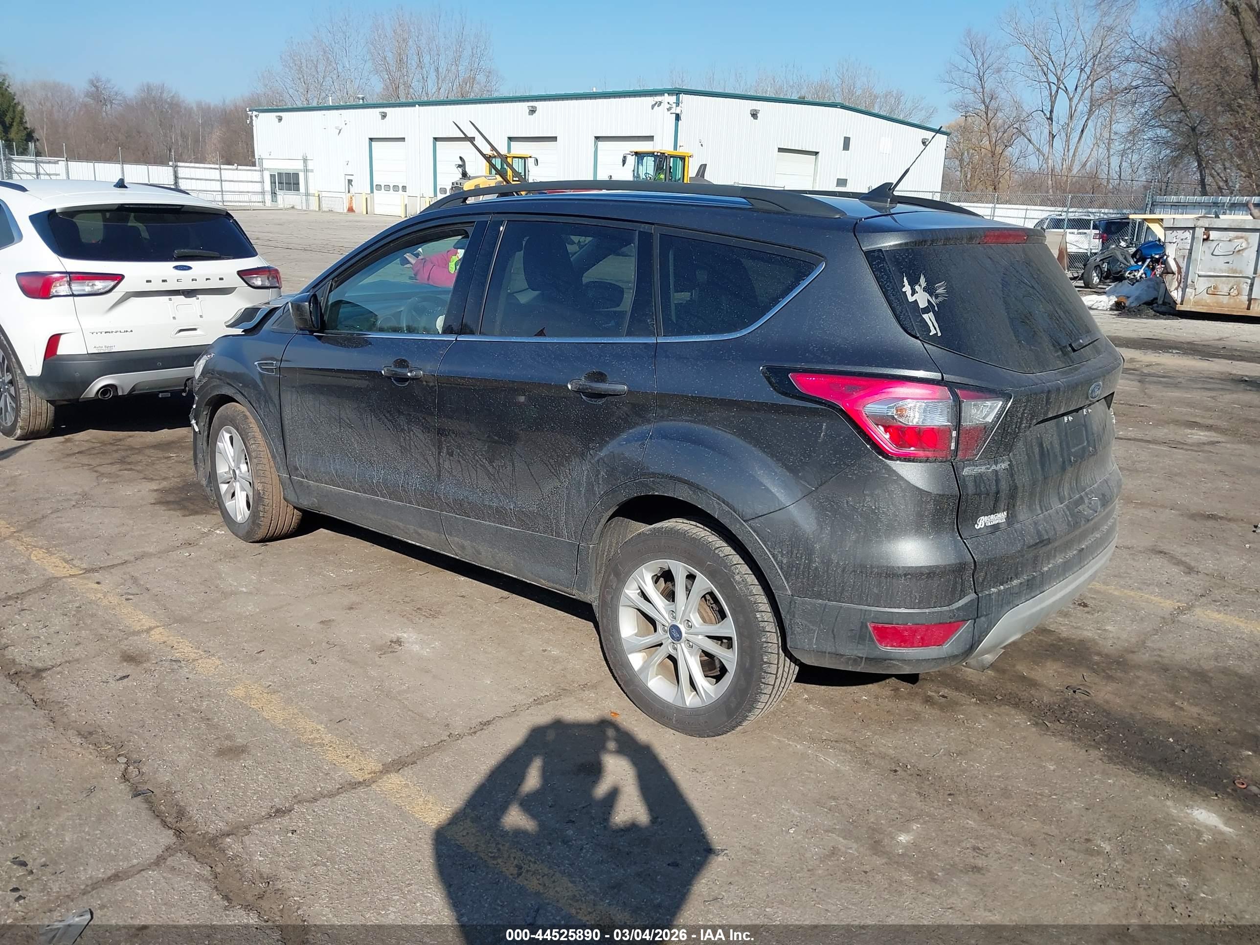 FORD ESCAPE image 3
