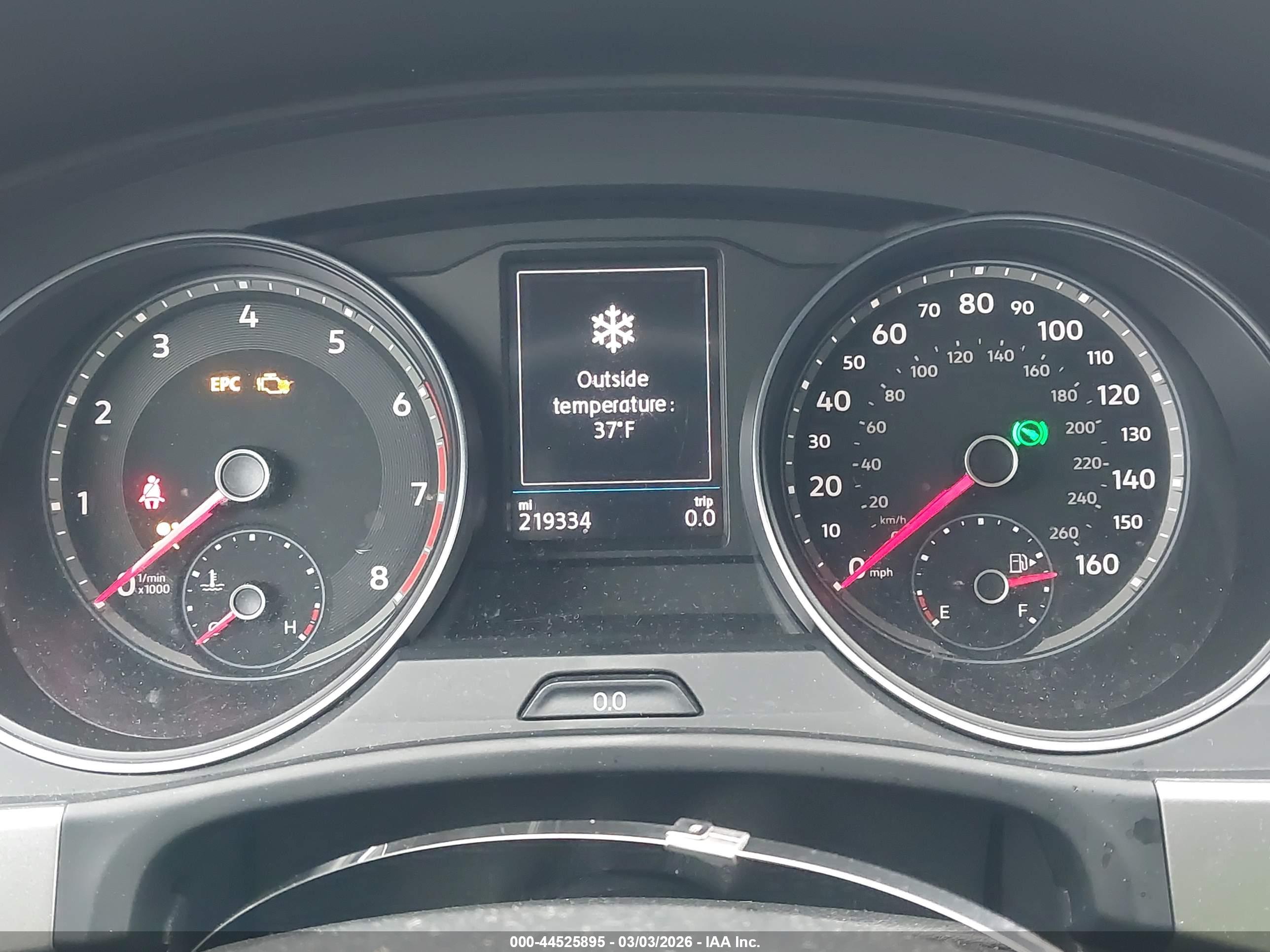 VOLKSWAGEN ATLAS image 7