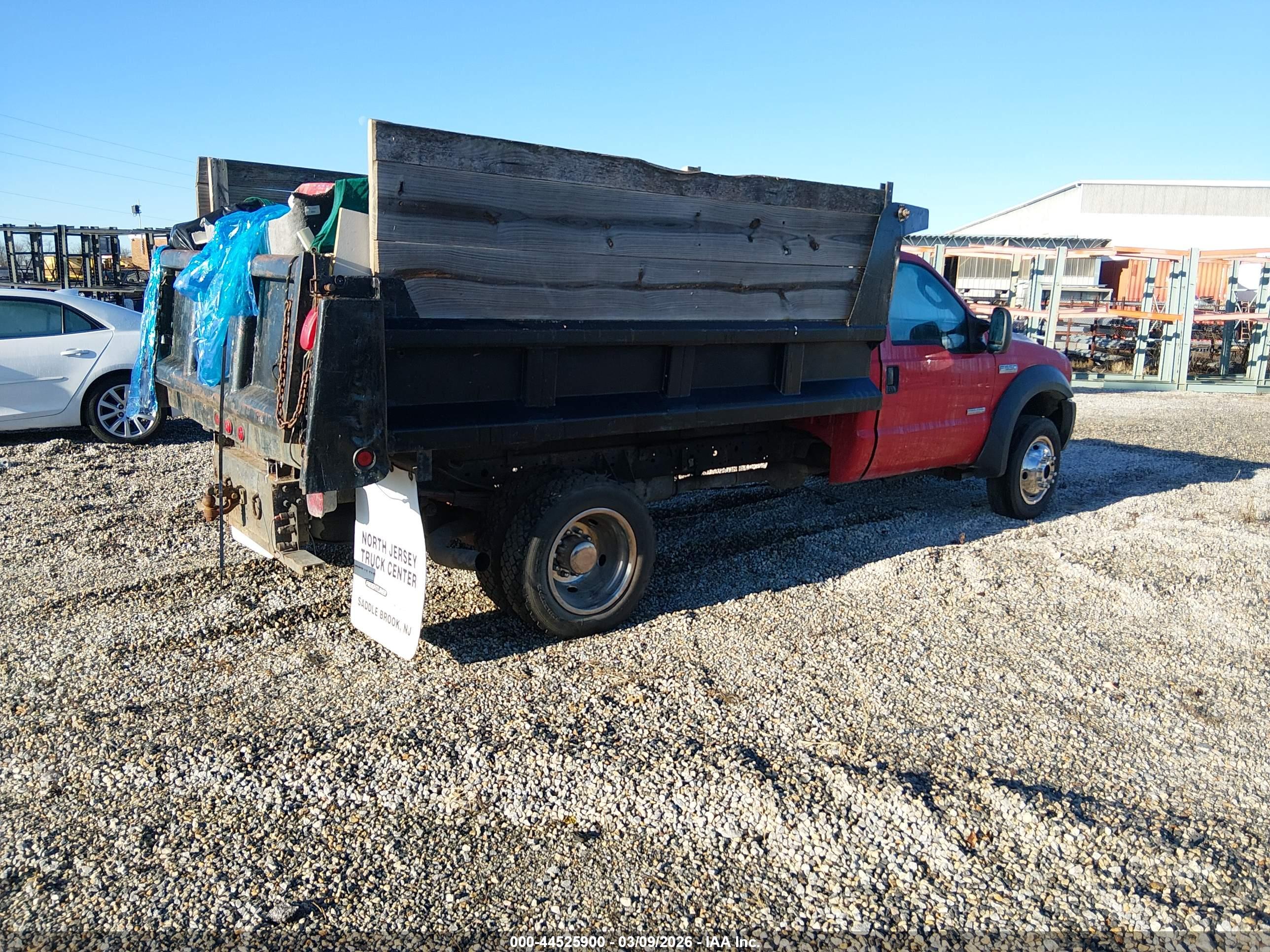 FORD F-550 image 4