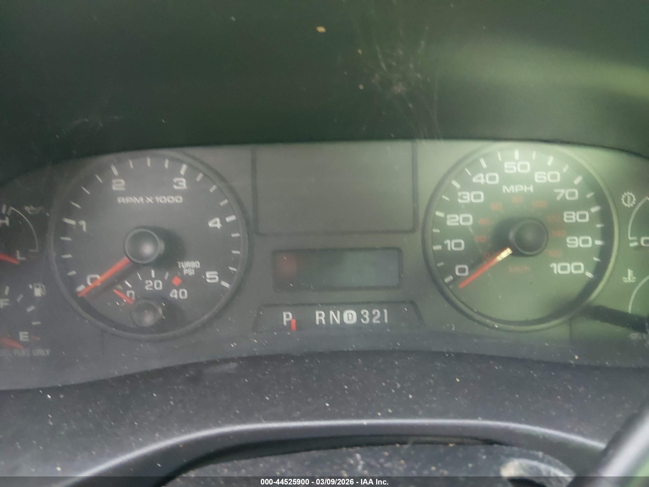 FORD F-550 image 6