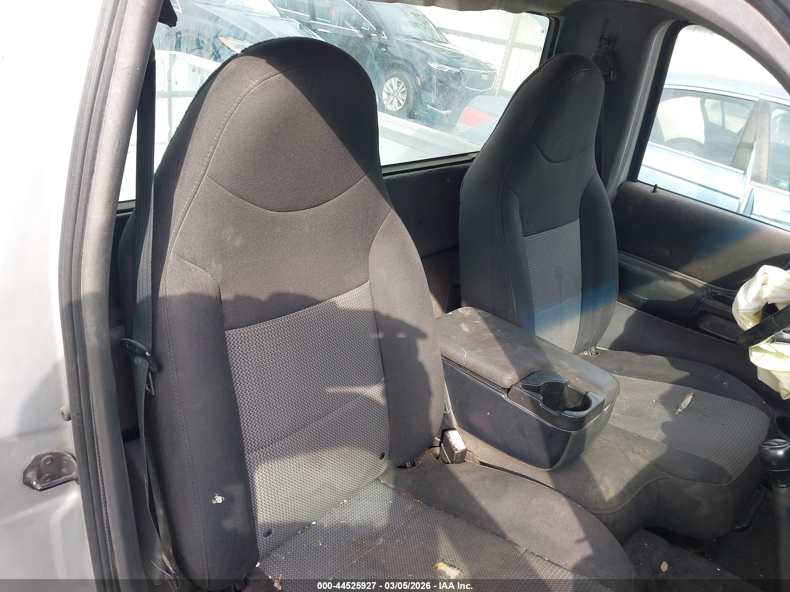FORD RANGER image 8