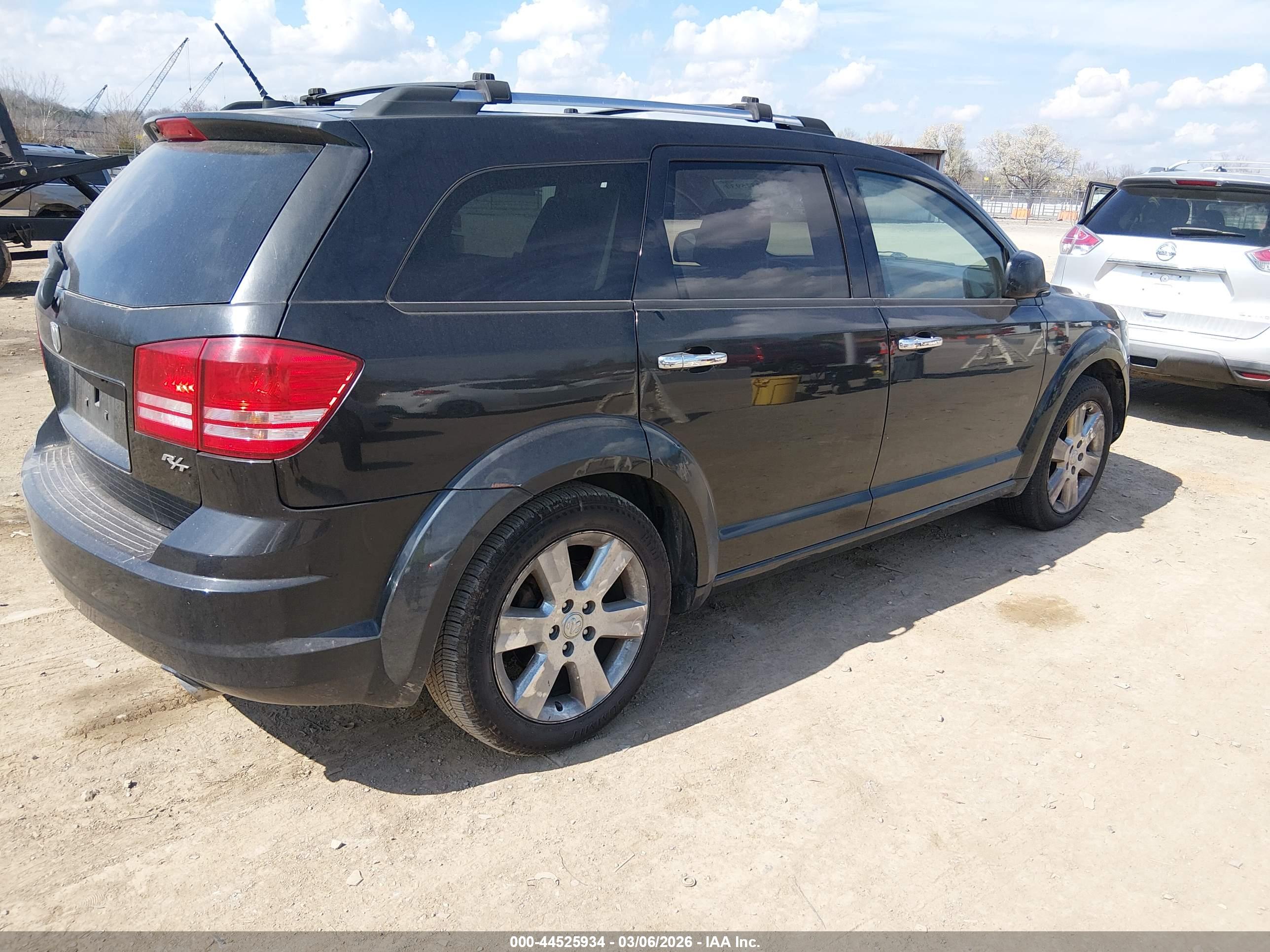 DODGE JOURNEY image 4