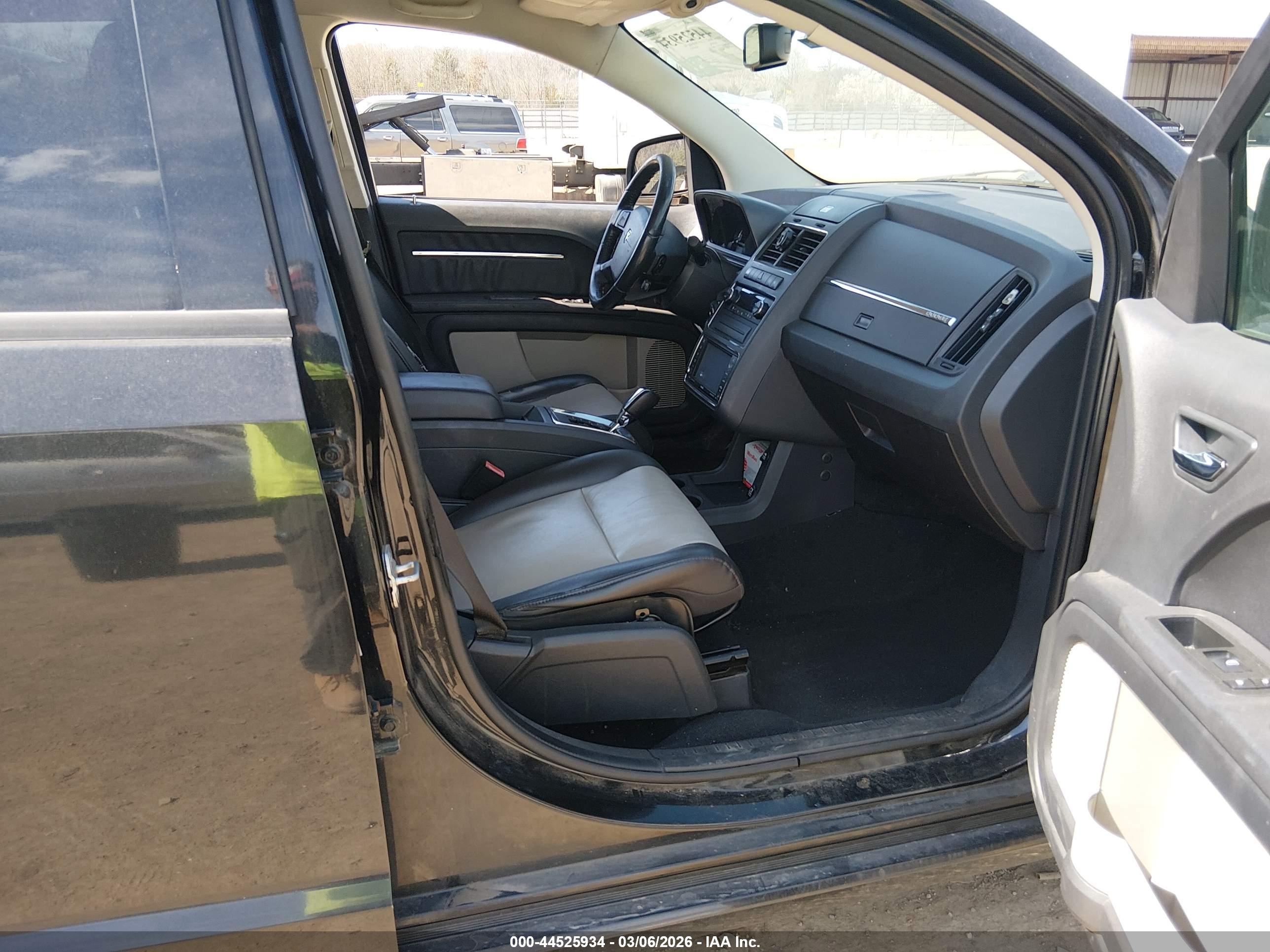 DODGE JOURNEY image 5