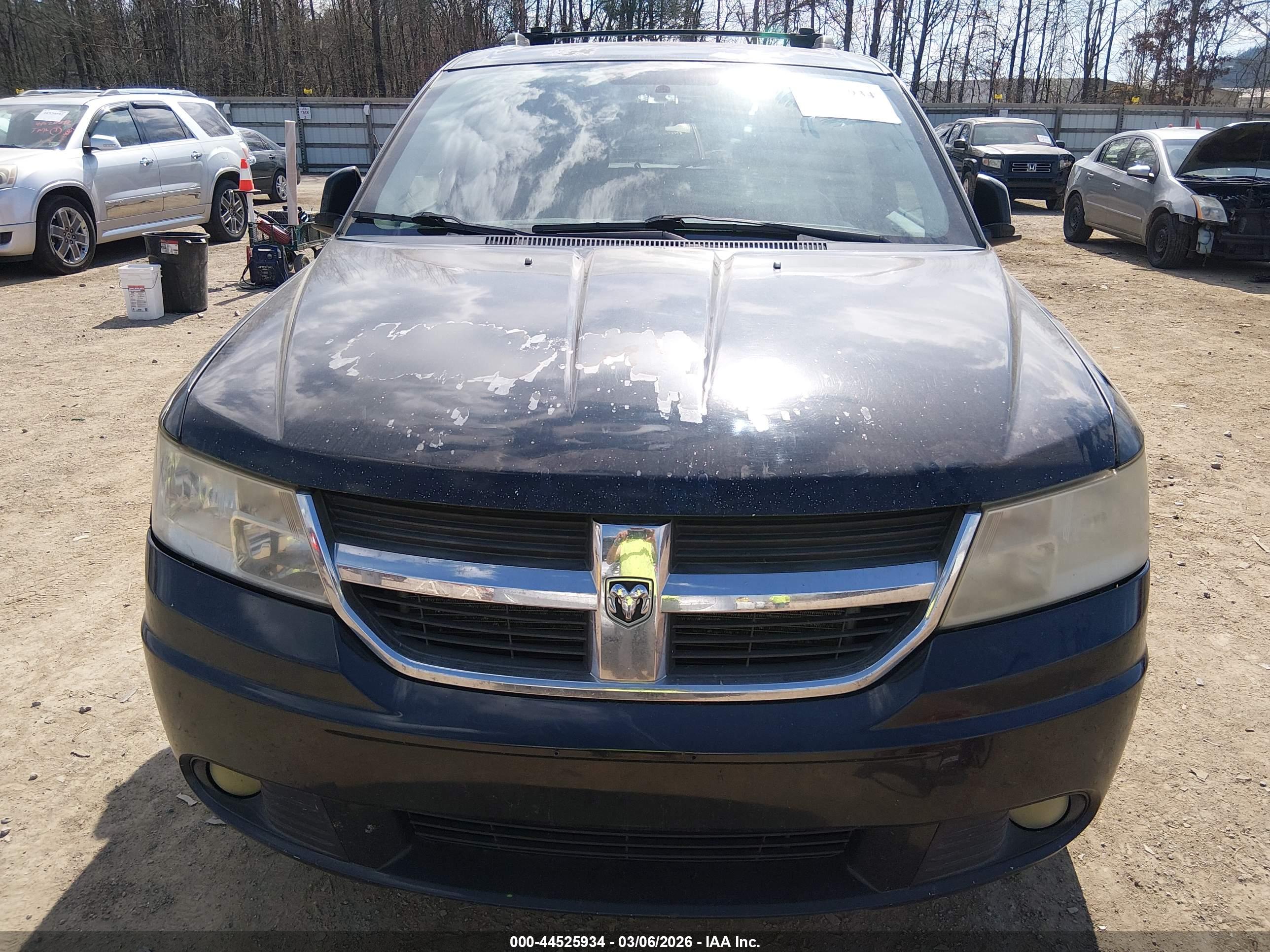 DODGE JOURNEY image 6