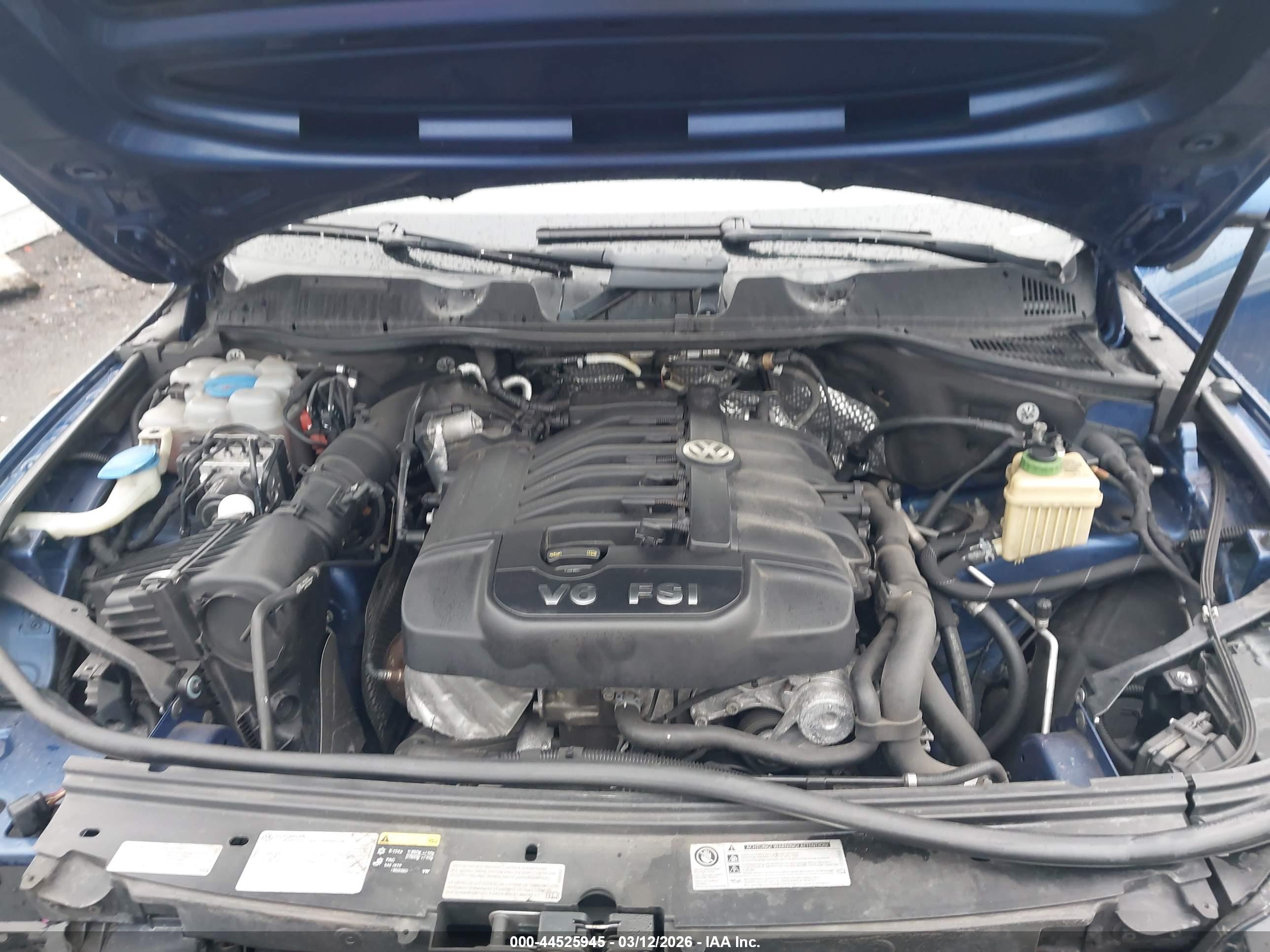 VOLKSWAGEN TOUAREG image 10