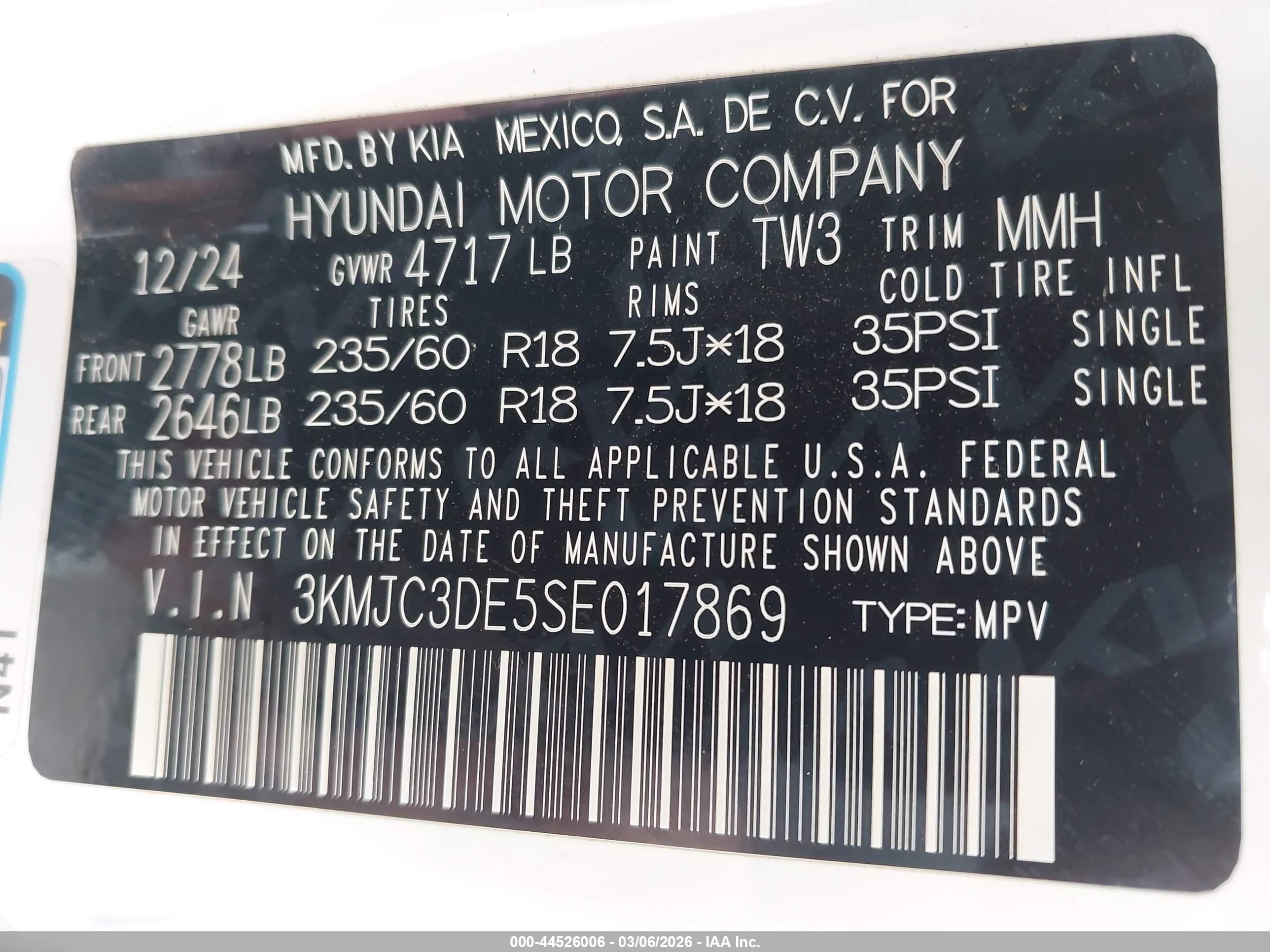 HYUNDAI TUCSON image 9