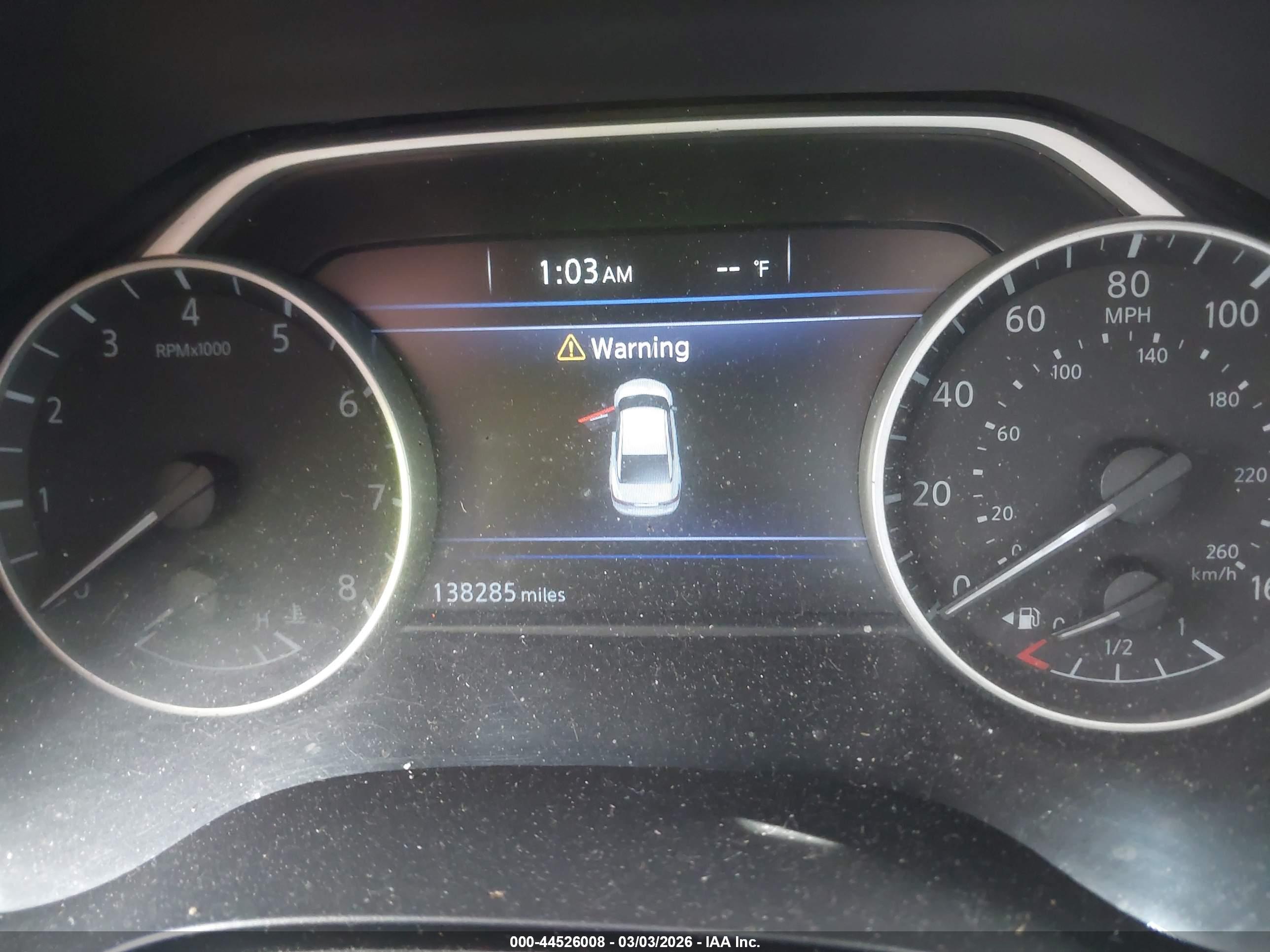 NISSAN MAXIMA image 7
