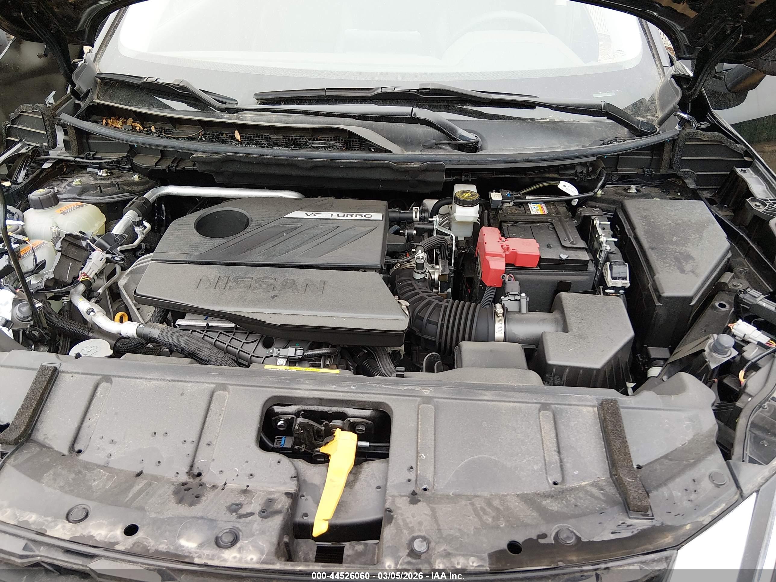 NISSAN ROGUE image 10