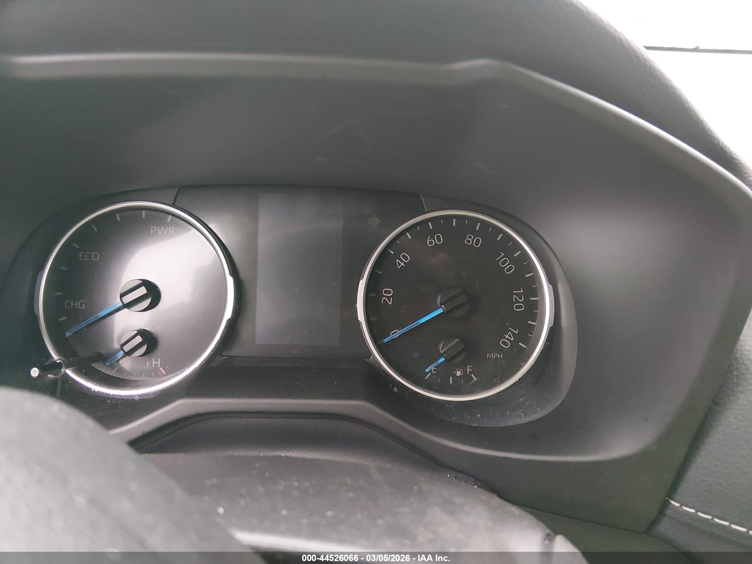 TOYOTA RAV4 image 7