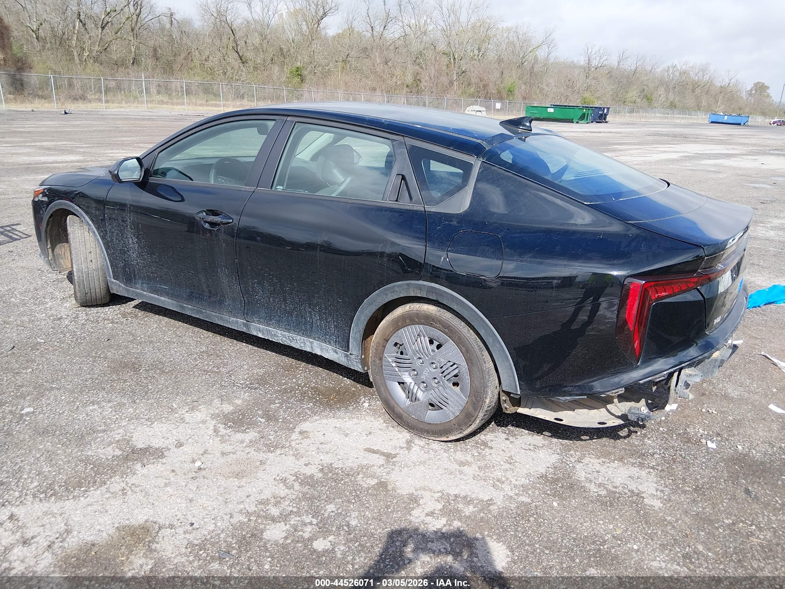 KIA K4 image 3