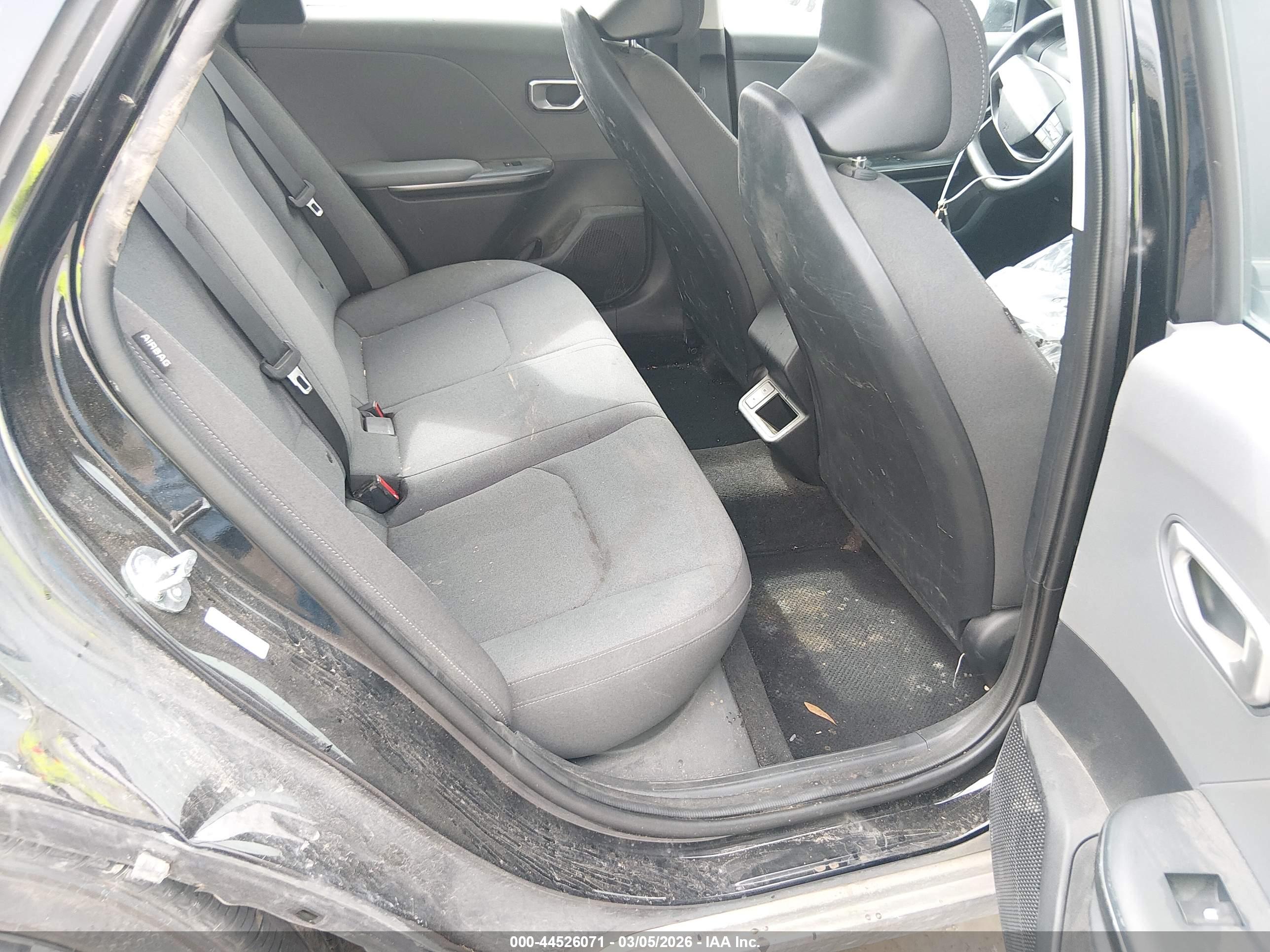 KIA K4 image 8