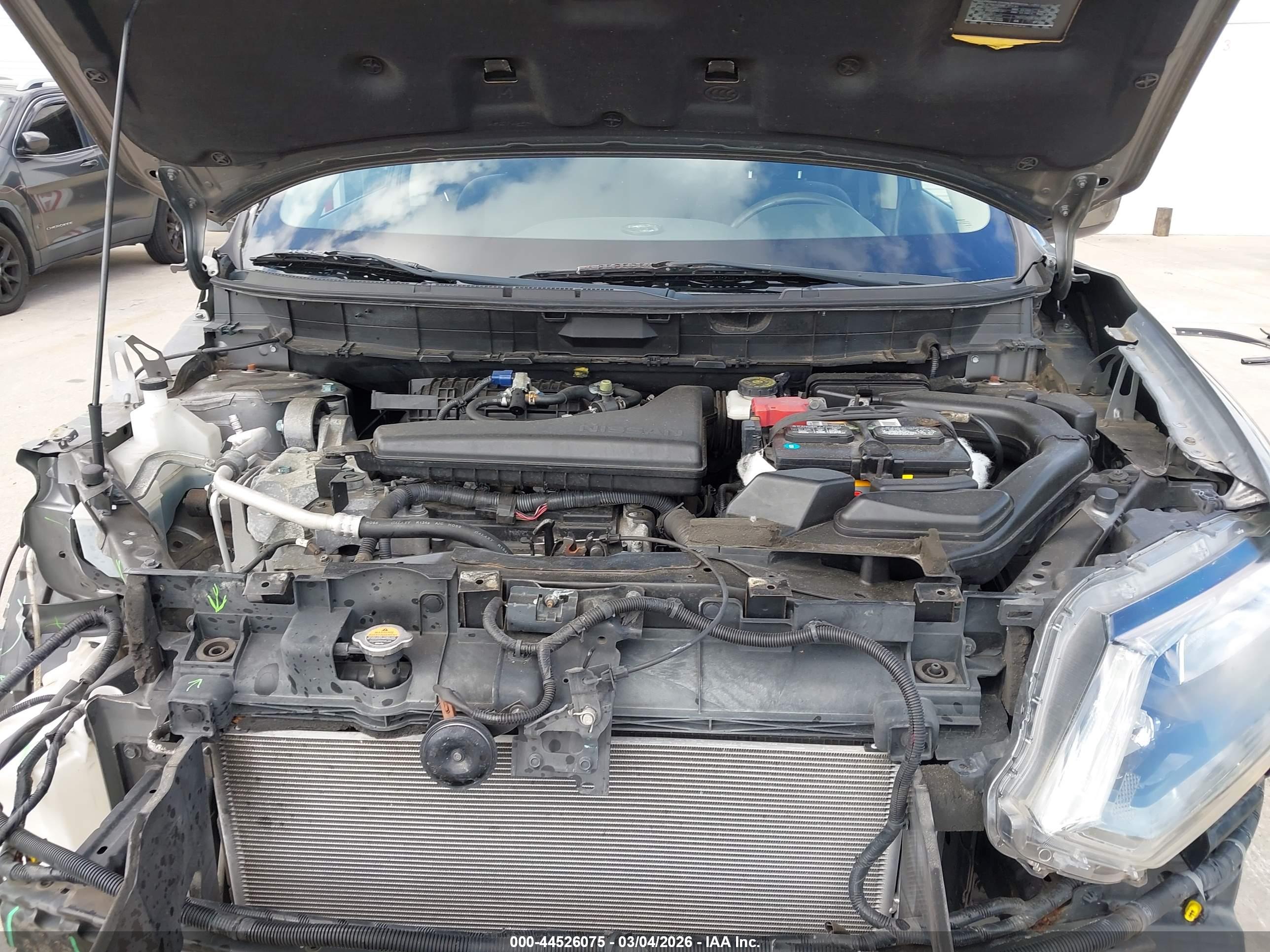 NISSAN ROGUE image 10