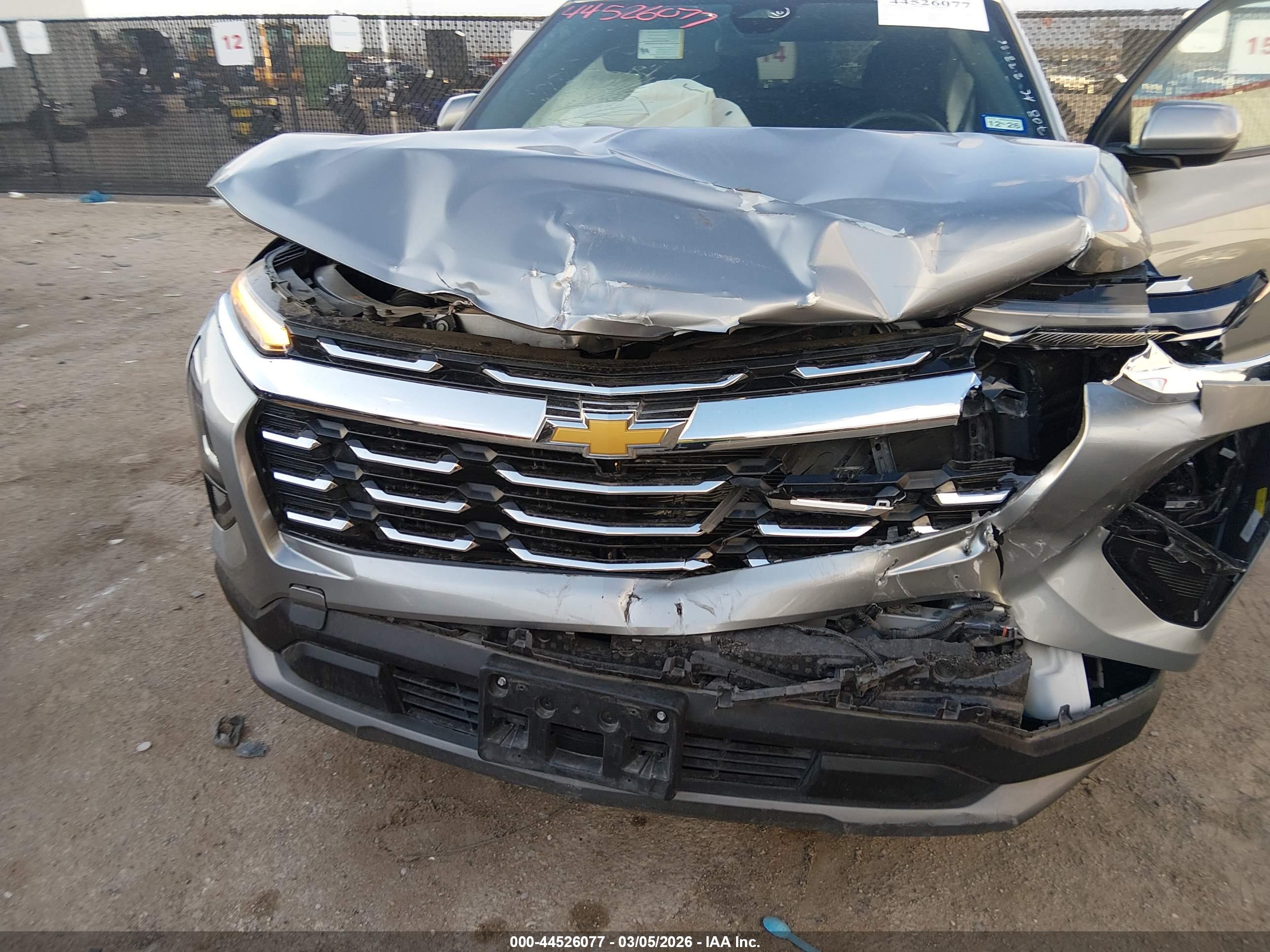 CHEVROLET EQUINOX image 6