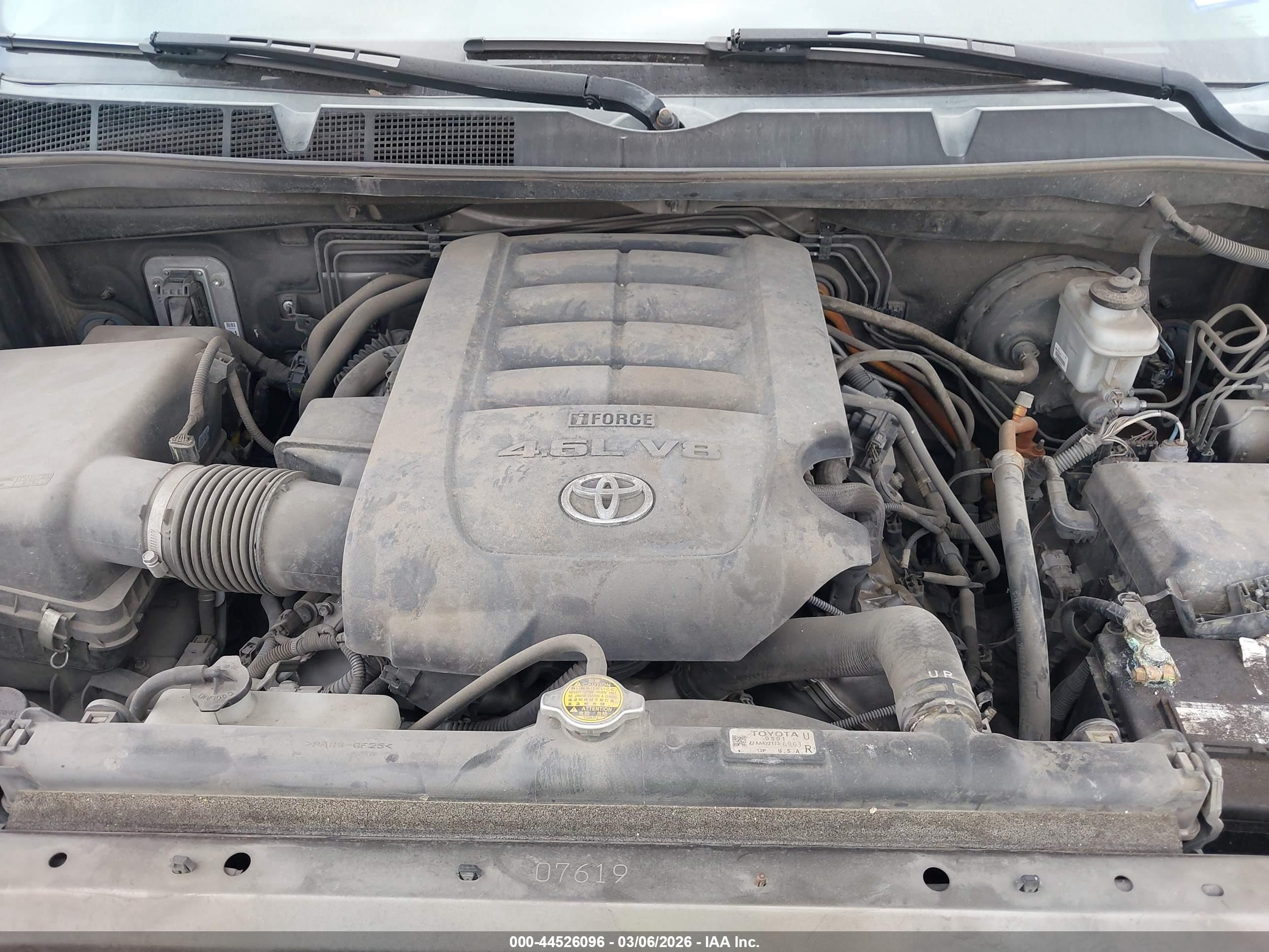 TOYOTA TUNDRA image 10