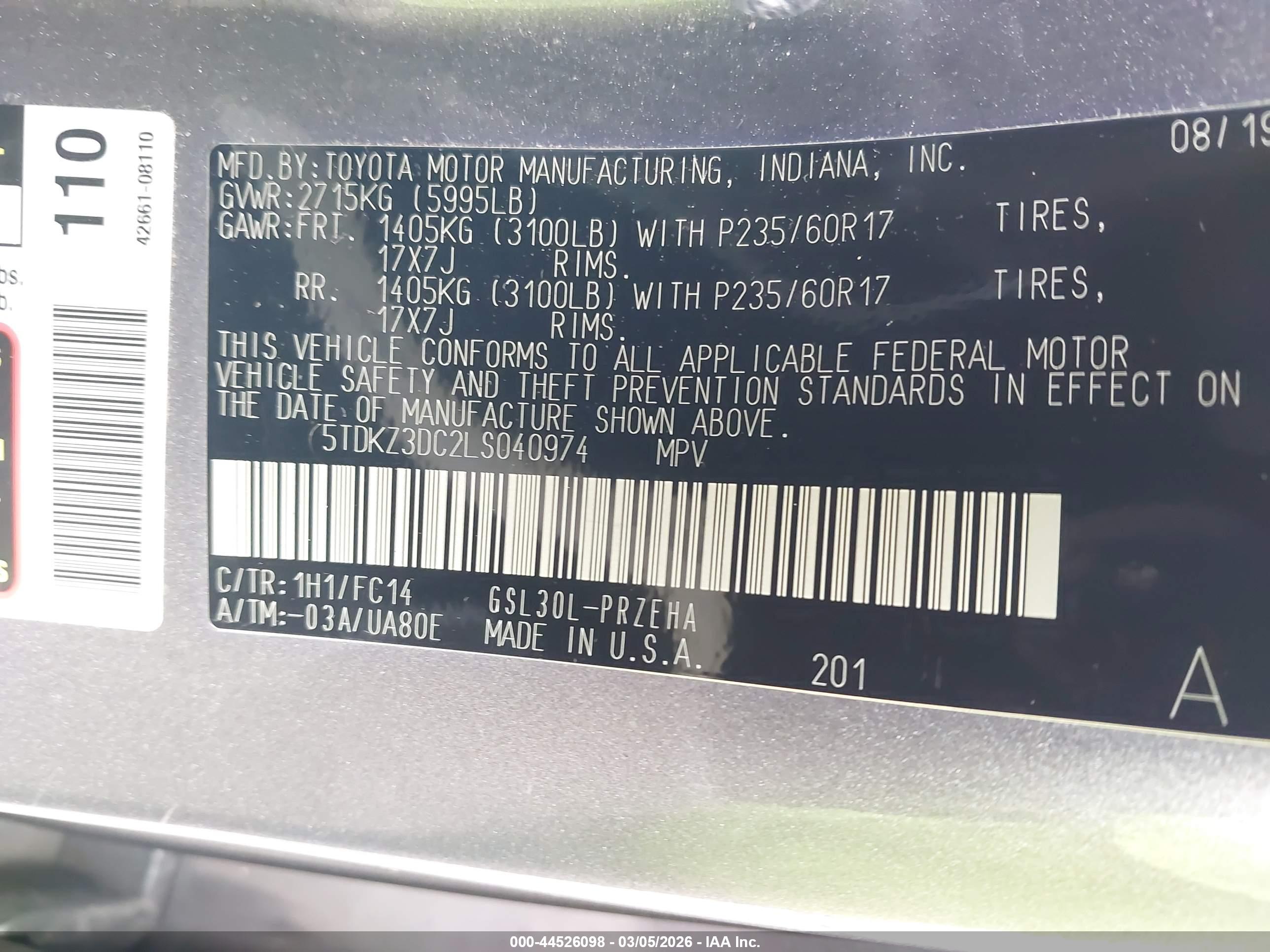 TOYOTA SIENNA image 9