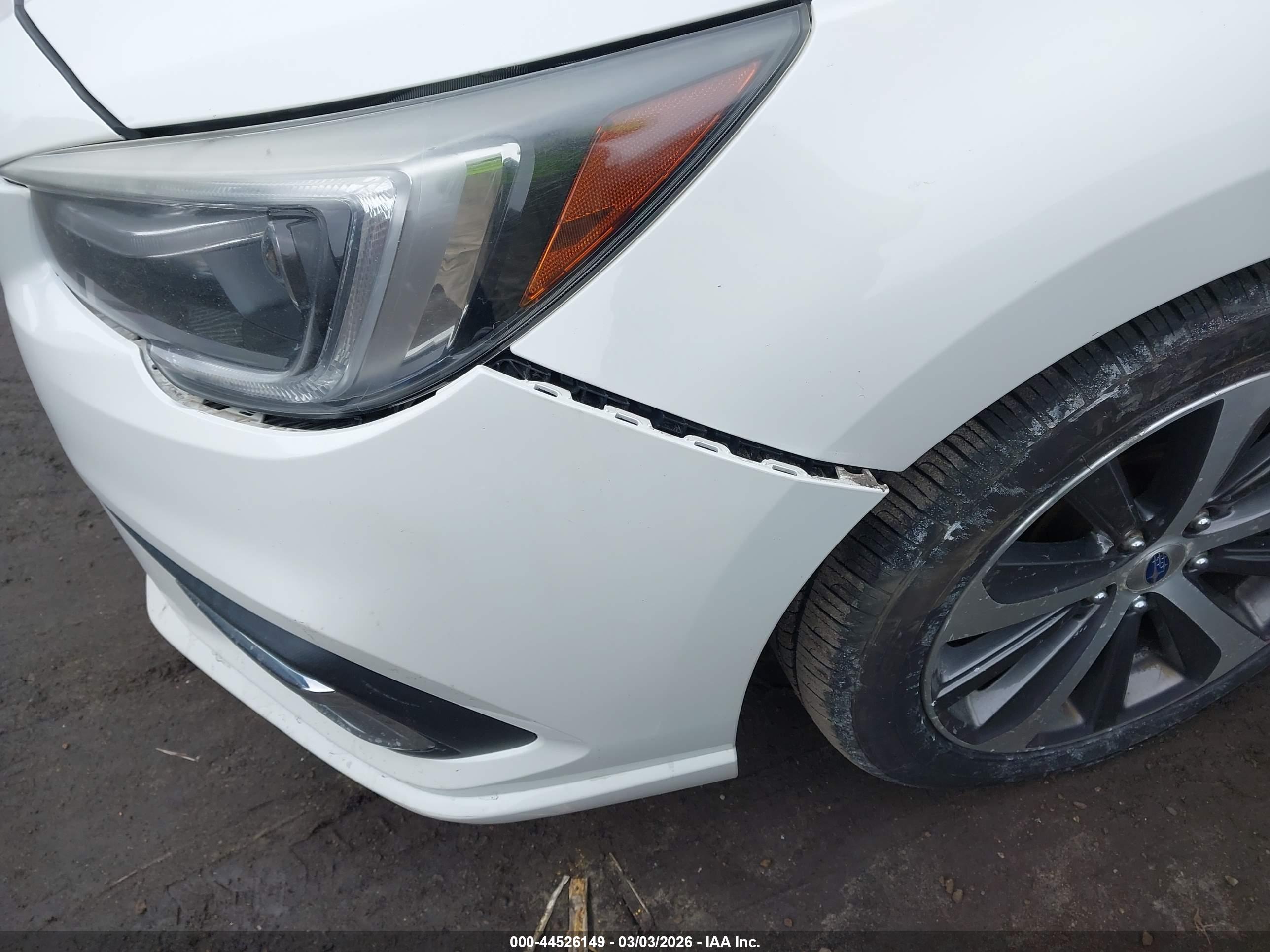 SUBARU LEGACY image 6